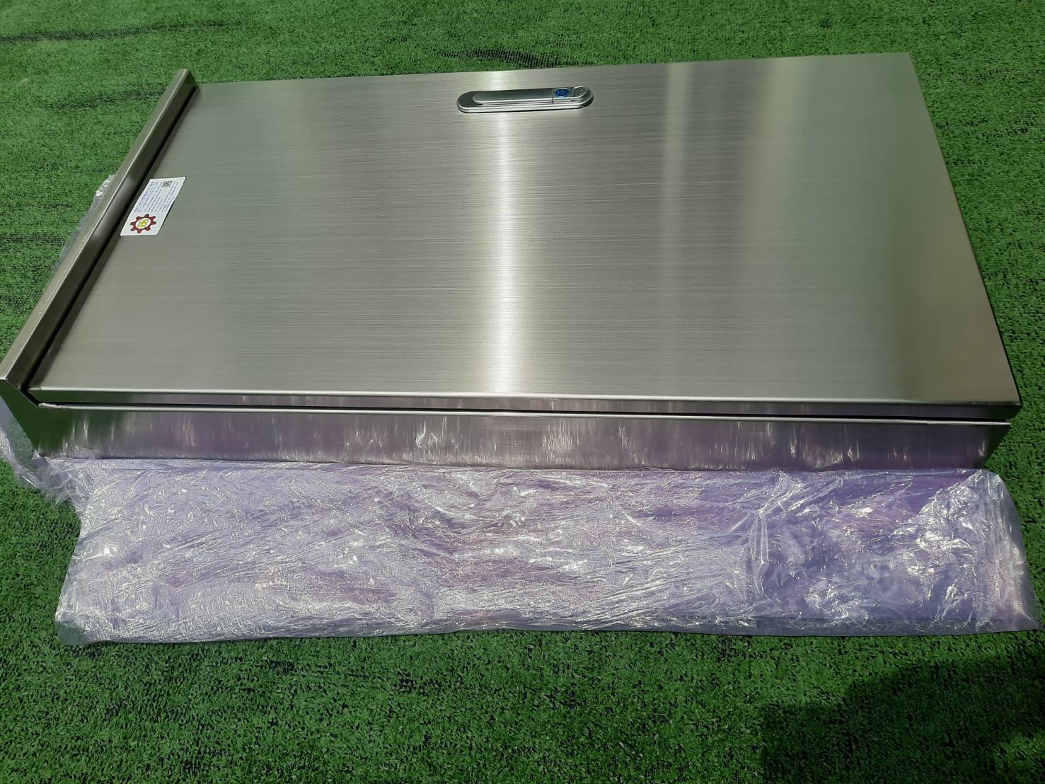 Main LUG 250A ตู้สแตนเลส 304 มีหลังคาสโลป W450xH800xD152mm. (42ช่อง)