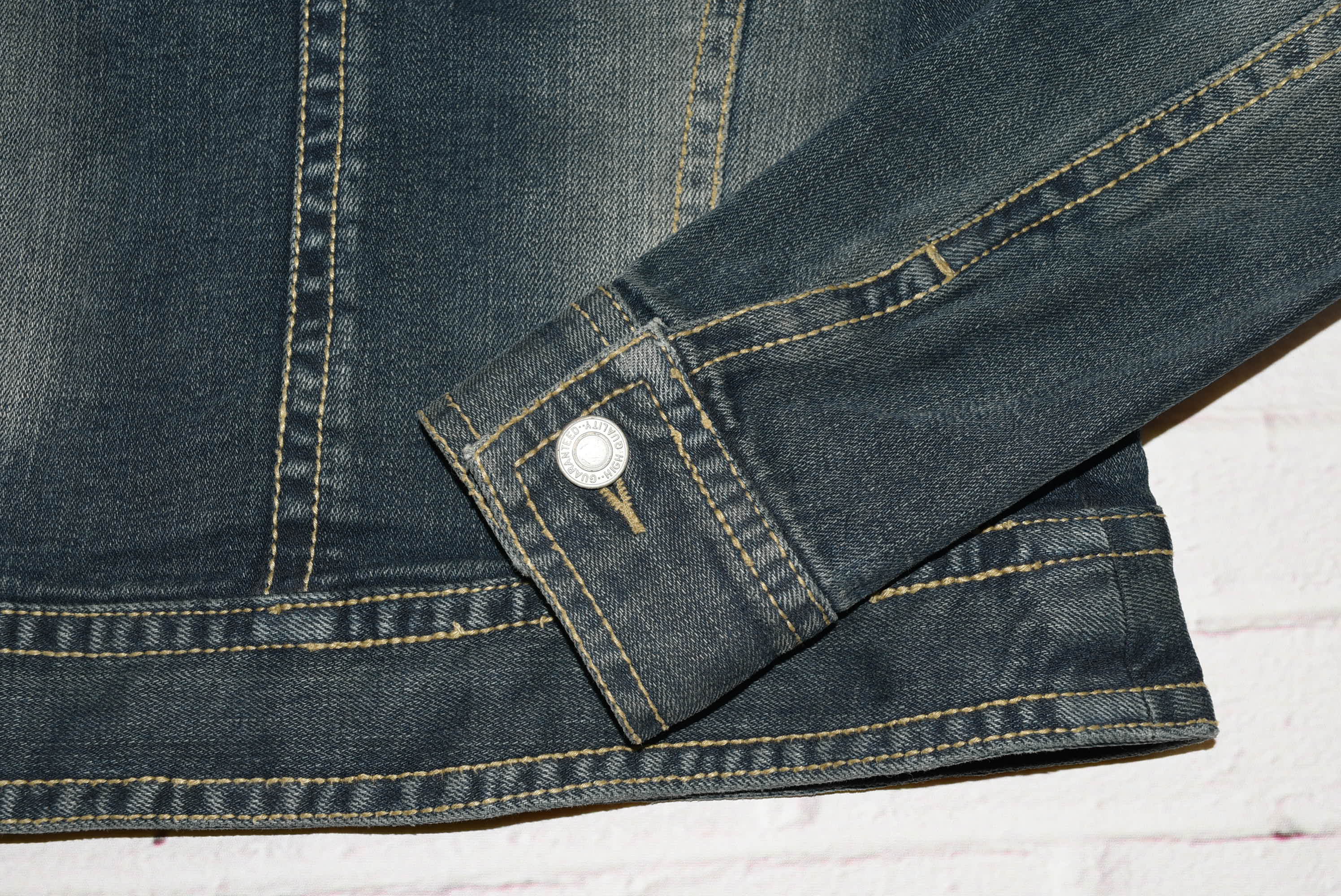 Gemmy Moment อกจริง 33 ไซส์ XS เสื้อแจ็คเก็ตยีนส์ แขนยาว ผู้หญิง สีเข้ม ทรงสวยใส่สบาย ใส่คลุมกันแดด