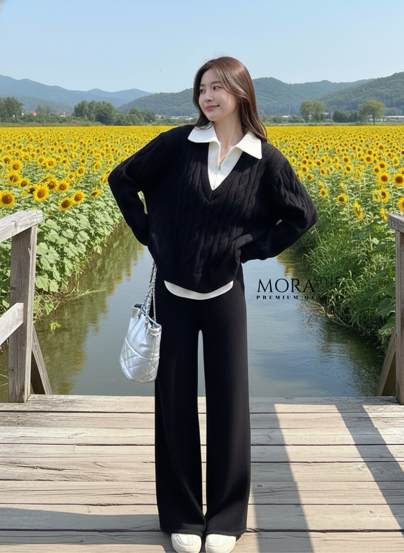 เซ็ท 2 ชิ้น เสื้อแขนยาวทรงโอเวอร์ไซด์ ตัดต่อคอปกและชายเสื้อเป็นทูโทน มาพร้อมกับกางเกงขายาวผ้ายืดหยุ่นใส่สบาย ใส่แมทช์เซ็ตน่ารักมากค่าา