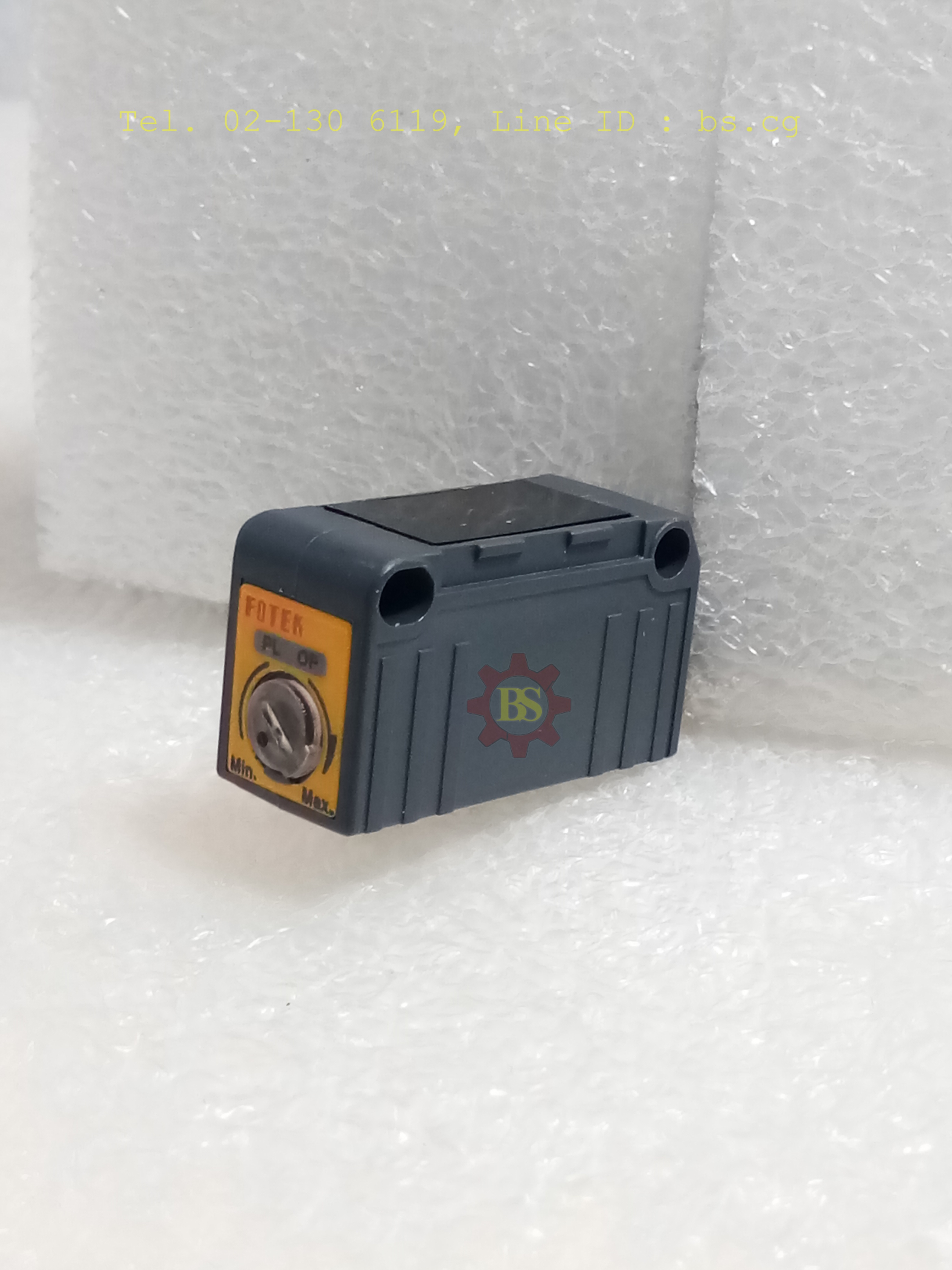 FOTEK: Photo Sensor E2R-10N