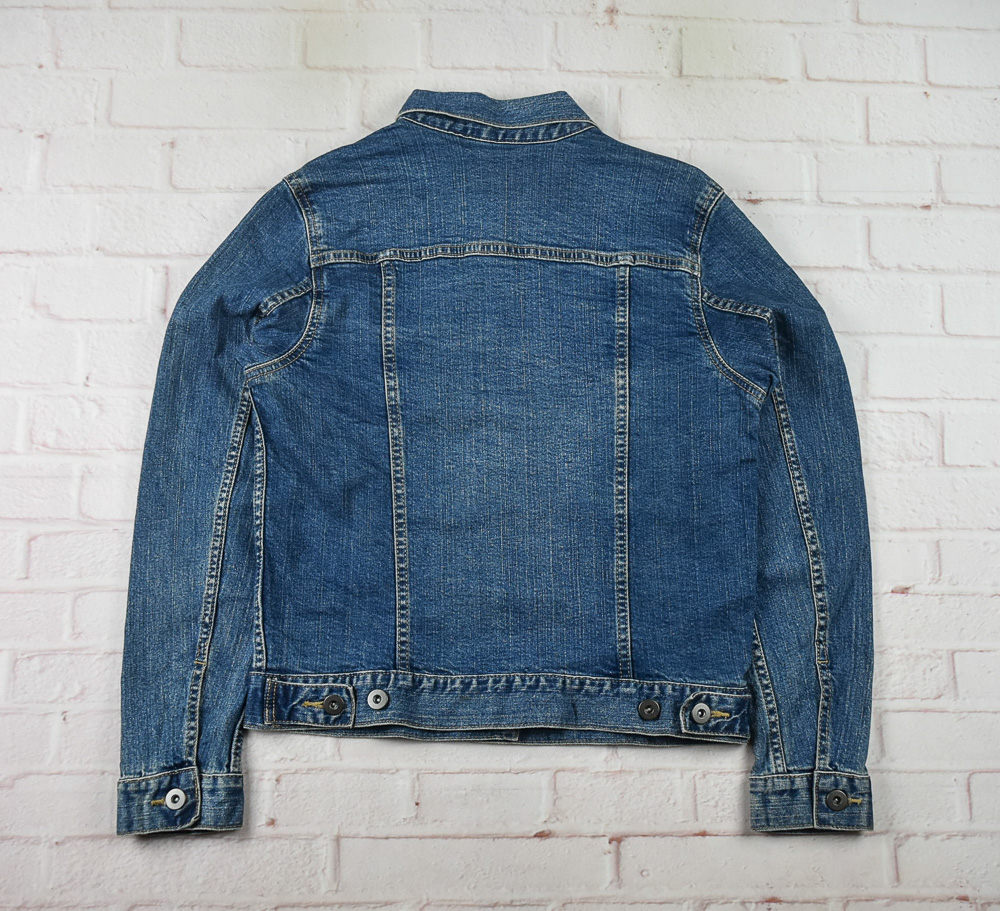 UNIQLO®แท้ อก 33 เสื้อแจ็คเก็ตยีนส์ผู้หญิง ยูนิโคล่ สียีนส์ เสื้อแขนยาว เนื้อผ้าดี