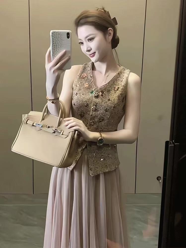 🔹Label :: RAMI-PAPHA(รมิปภา) เสื้อเนื้อผ้าทวีตสีสวยหรูโดดเด่น + กระโปรงยาวผ้ามุ้งซ้อนหลายชั้น #เสื้อผ้าแฟชั่น #แฟชั่น #ชุดเซต #งานป้าย #รมิปภา #ramipapha