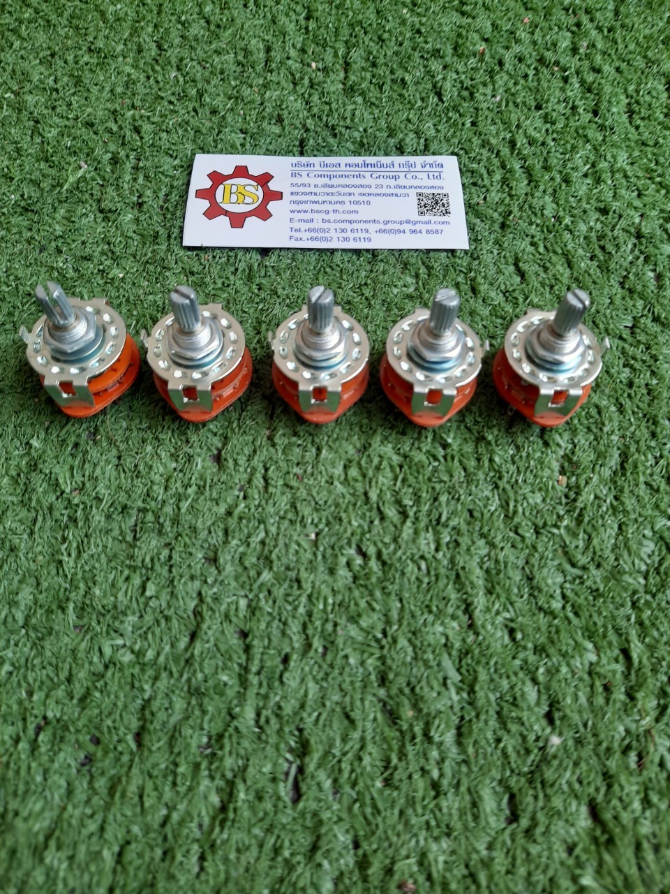 ซีเล็คเตอร์สวิทช์ 12 ช่องหมุนรอบตัว