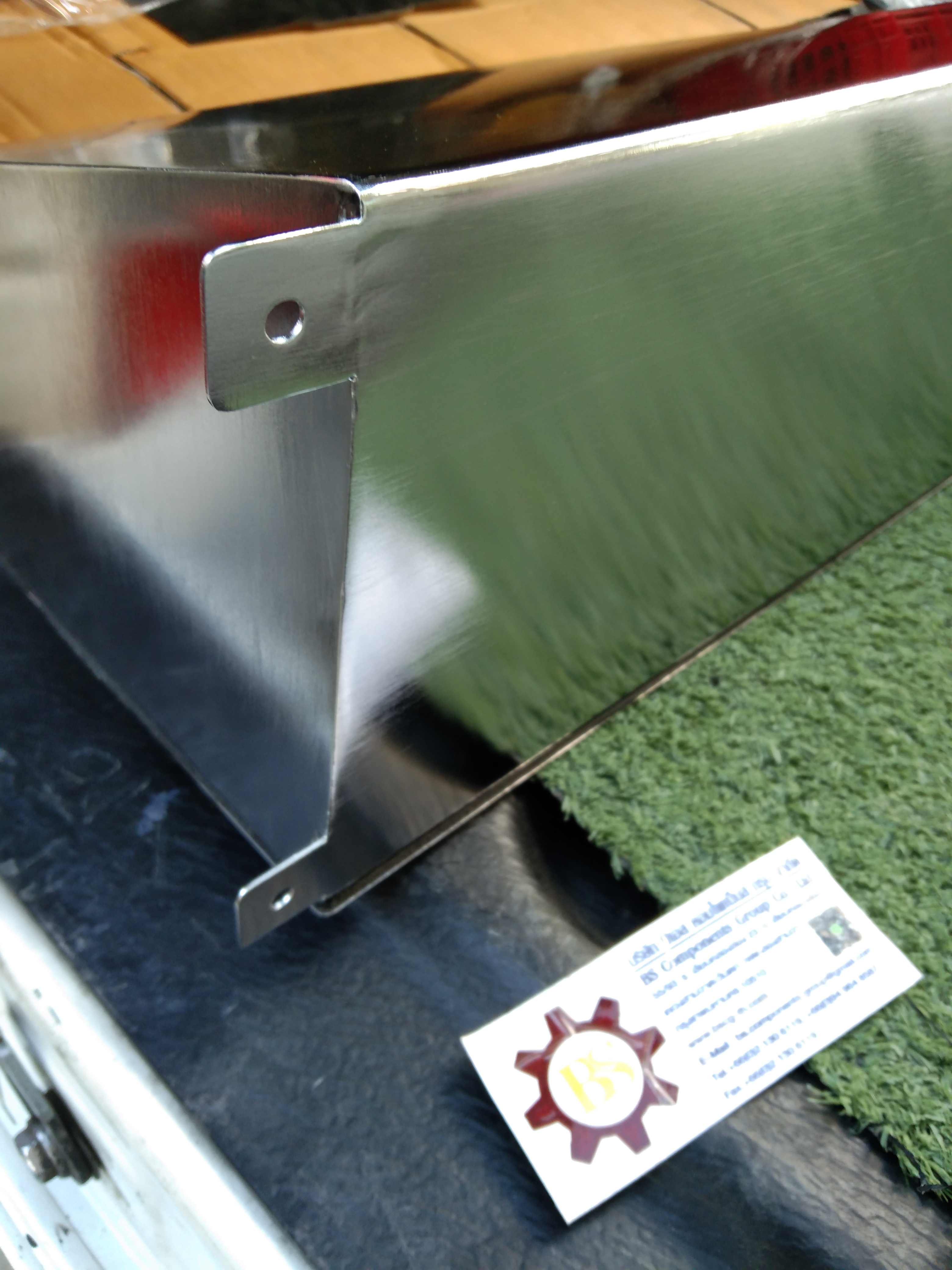 กล่องสแตนเลสด้านบนสโลป POWER PLUGS (B) W800xH150xD150mm.