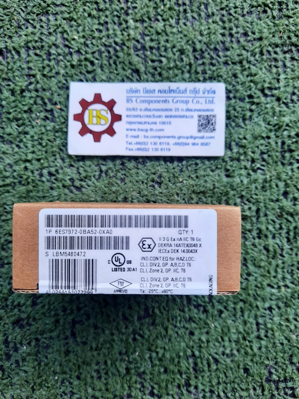 SIEMENS : Connection plug for PROFIBUS up to 12 Mbit/s 90° 6ES7 972-0BA52-0XA0