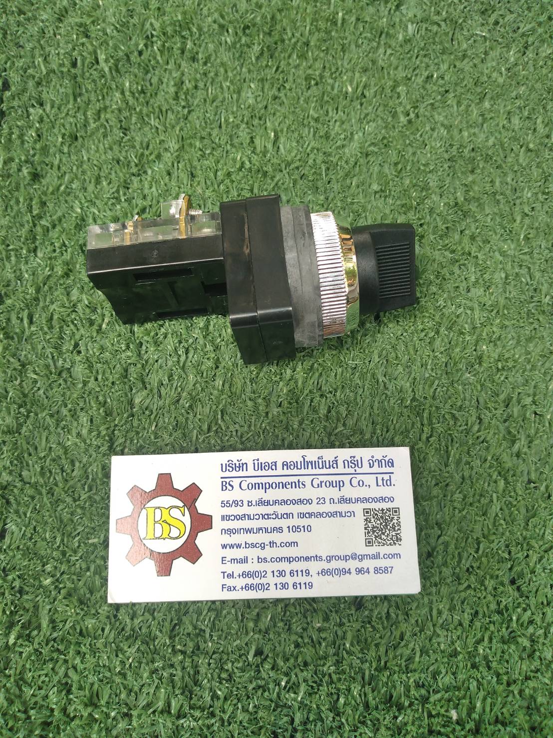 TEND : สวิทลูกศรก้านสั้น 30 มม. ON-OFF-ON