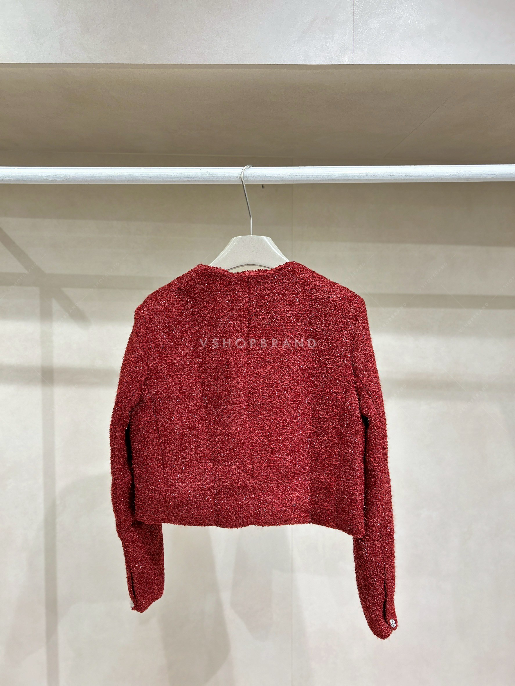 เสื้อคลุมทวิตแขนยาว กระดุมคู่ #vshopbrand #vshop #fashion #outfitoftheday #fashioninspo #newTop #koreatop #เสื้อไหมพรม #เสื้อแขนกุด #koreastyle #cuteshirt #colortshirt #เสื้อคลุม