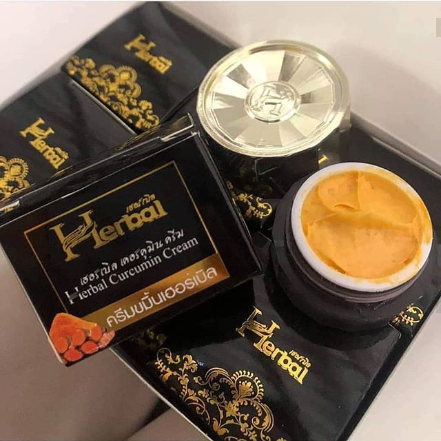 ครีมขมิ้น herbal เซรั่มขมิ้นทองคำ กันแดด