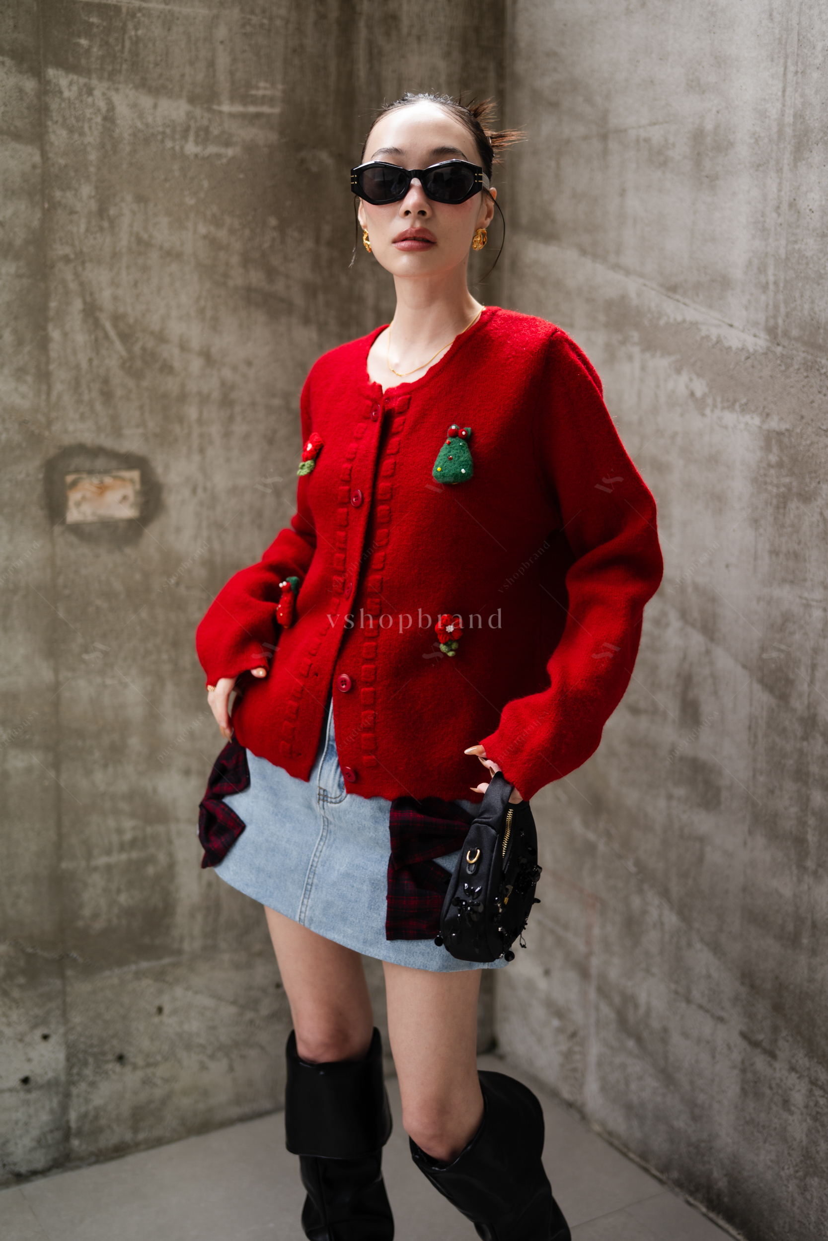 เสื้อไหมพรมแขนยาวขลิบขอบติดคริสมาสต์