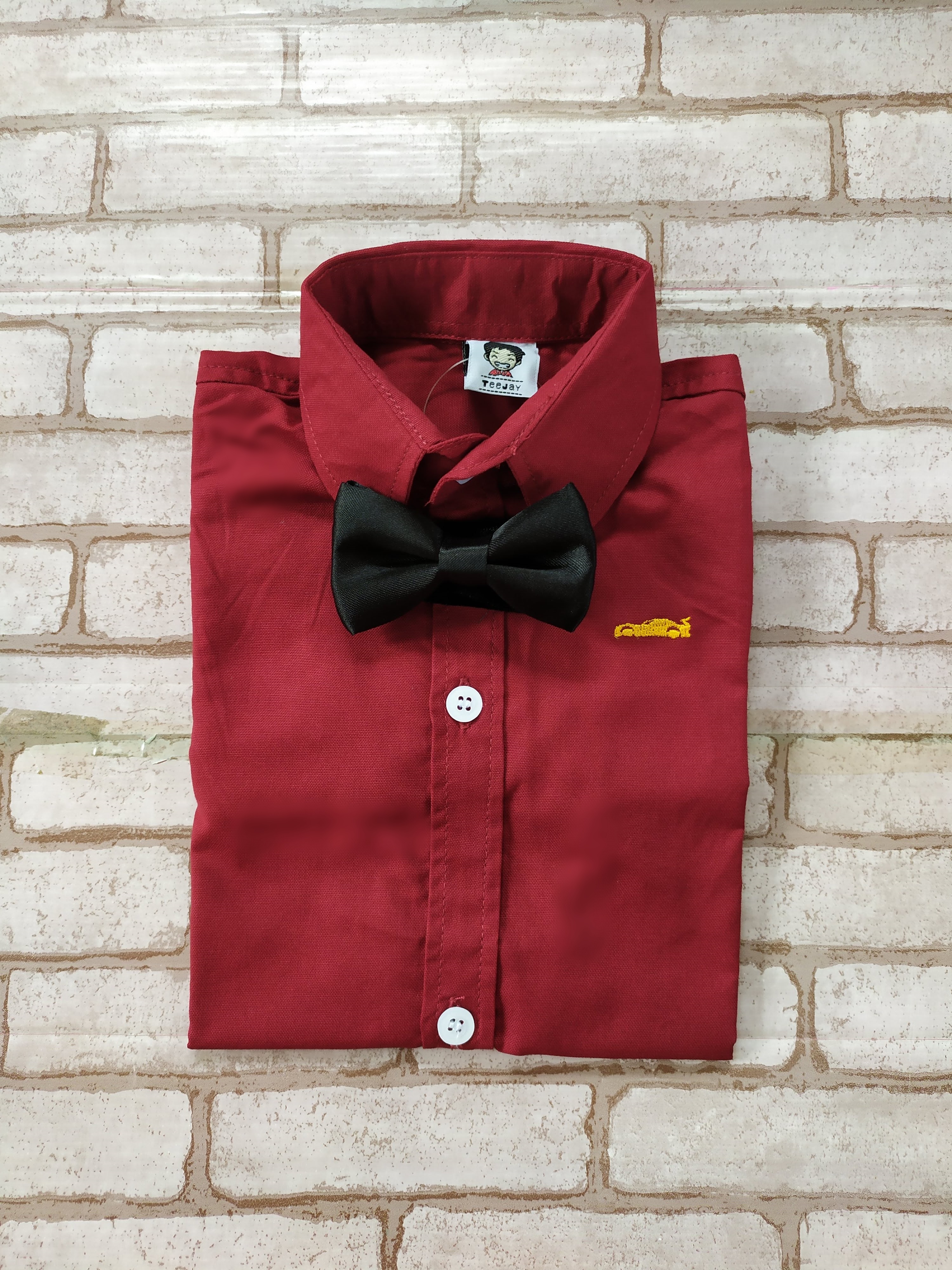 B+B36031 เสื้อเชิ้ตเด็ก แขนยาวสีแดงไวน์ พร้อมโบว์สีดำ