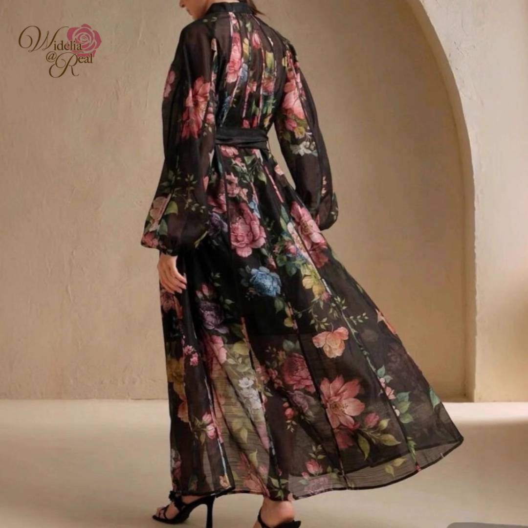 BRAND ::Zimmerman Detail >> Maxi Dress แม็กซี่เดรสตัวยาว แขนยาวพองทรงสวย กระดุมหน้าเรียงยาว มีผ้าผูกโบว์ที่เอวเพิ่มความกระชับ ผ้าพิมพ์ลายดอกไม้สวย เนื้อผ้าอย่างดี