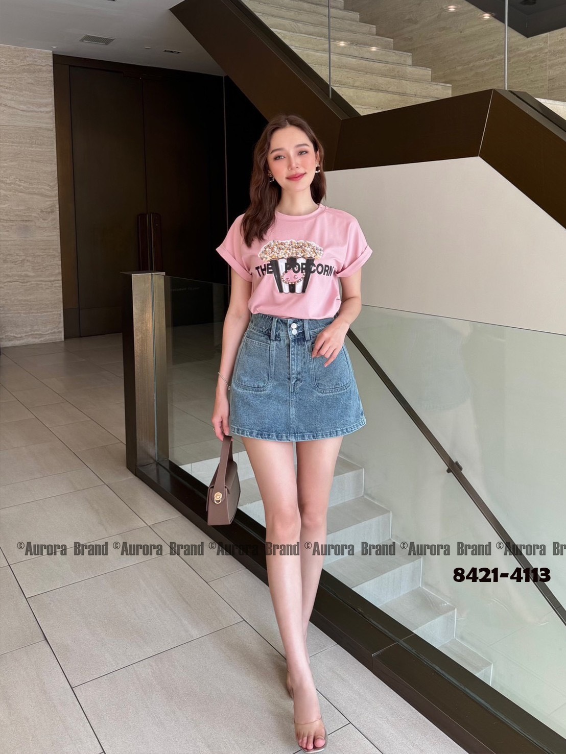 Setเสื้อยืดหยุ่นอย่างดี ทรงOver.size ทรงปล่อยๆ ใส่สบายๆ (เสื้อทรงสวม) +++มาพร้อมกางเกงกระโปรงยีนส์ ที่แมชกันได้อย่างลงตัว มีกระเป๋าใช้งานได้จริง มีกระดุมและมีซิปหน้า