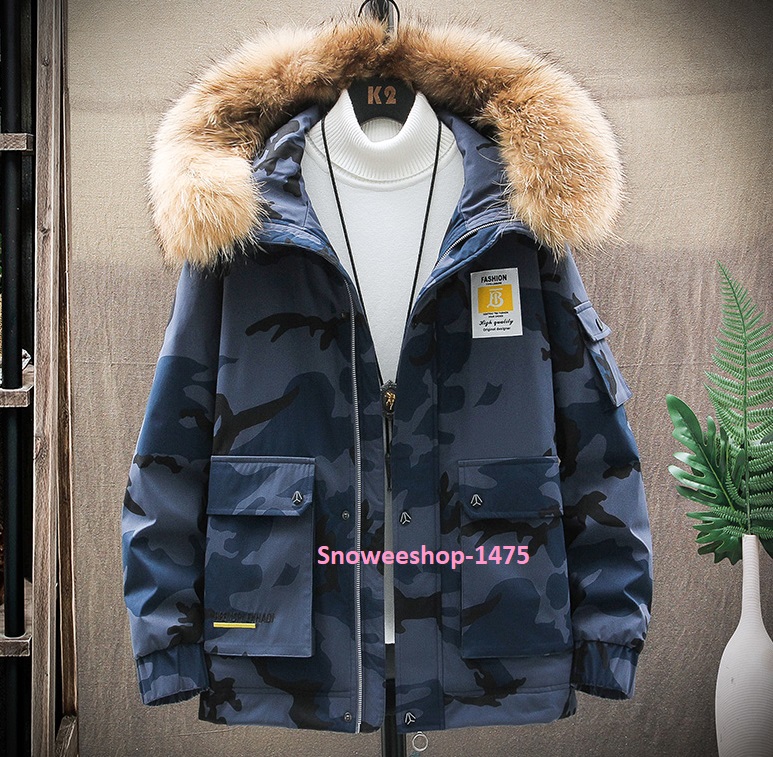 แจ็คเก็ตกันหนาวติดลบบิ๊กไซส์อกใหญ่ถึง 57 นิ้ว ใส่ได้ทั้งผู้ชายและผู้หญิง มาพร้อม 3 เฉดสีให้เลือก เสื้อขนเป็ดกันหนาวไซใหญ่ใส่แล้วไม่พองแต่งลายสีพื้นพร้อมกระเป๋าคู่ด้านหน้า