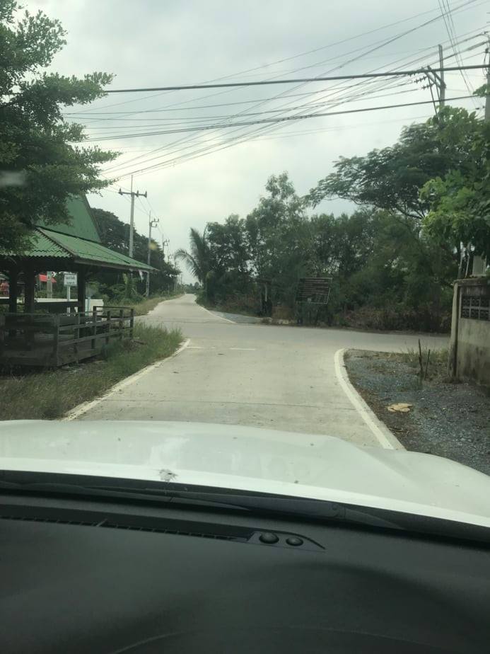 ขายที่ดินราคาถูก อ.ไทรน้อย จ.นนทบุรีติดถนนเลียบคลองกำนันชื้นห่างจากโรงงาน SQP ไทรน้อย 200 เมตร