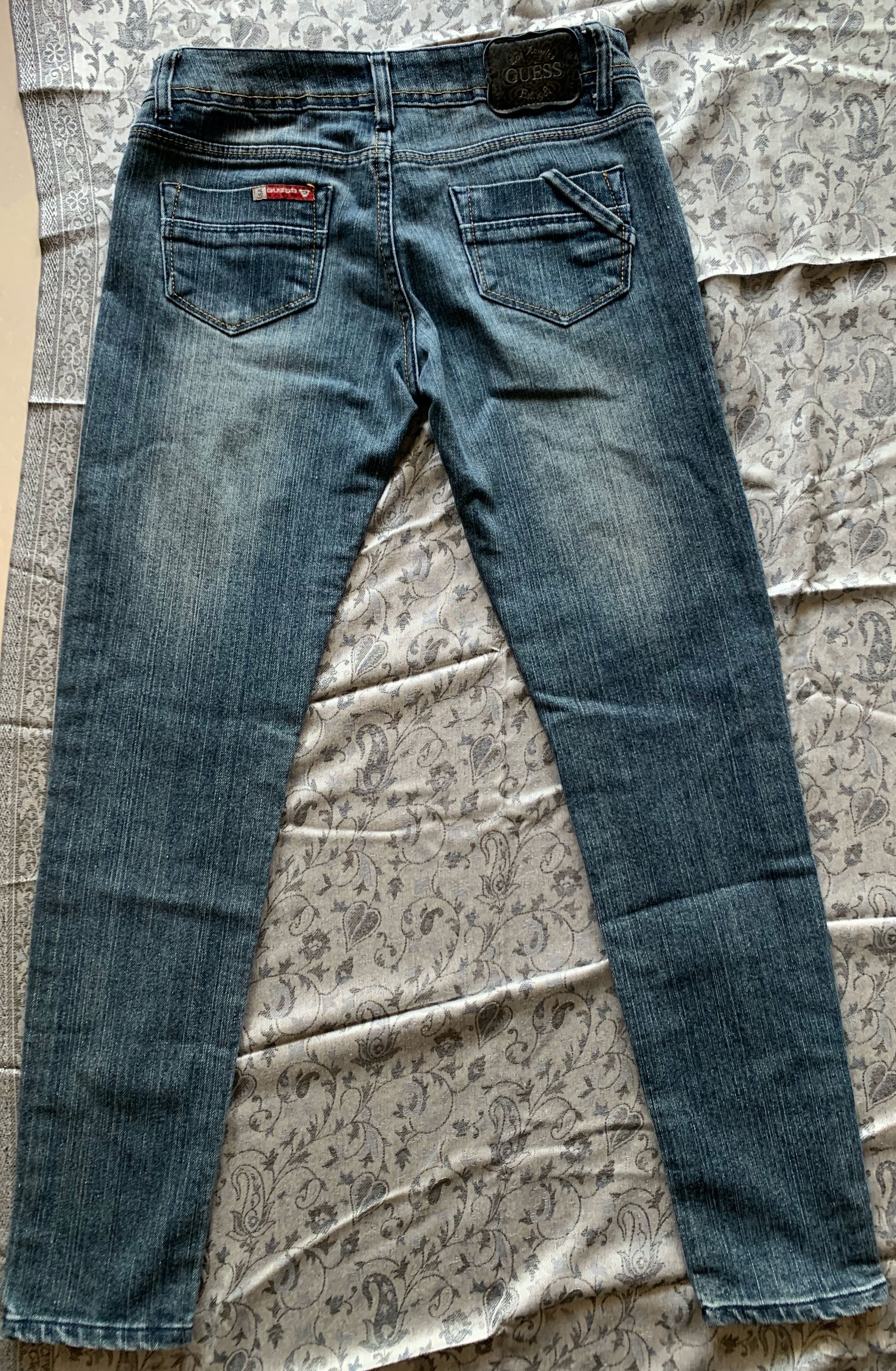 กางเกงยีนส์ผู้หญิง Guess มือสอง Made in USA