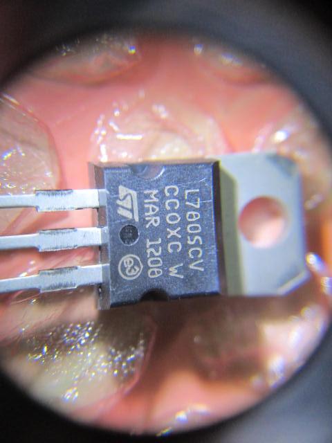 L7905 (TO-220) Negative voltage regulators 5V/1A