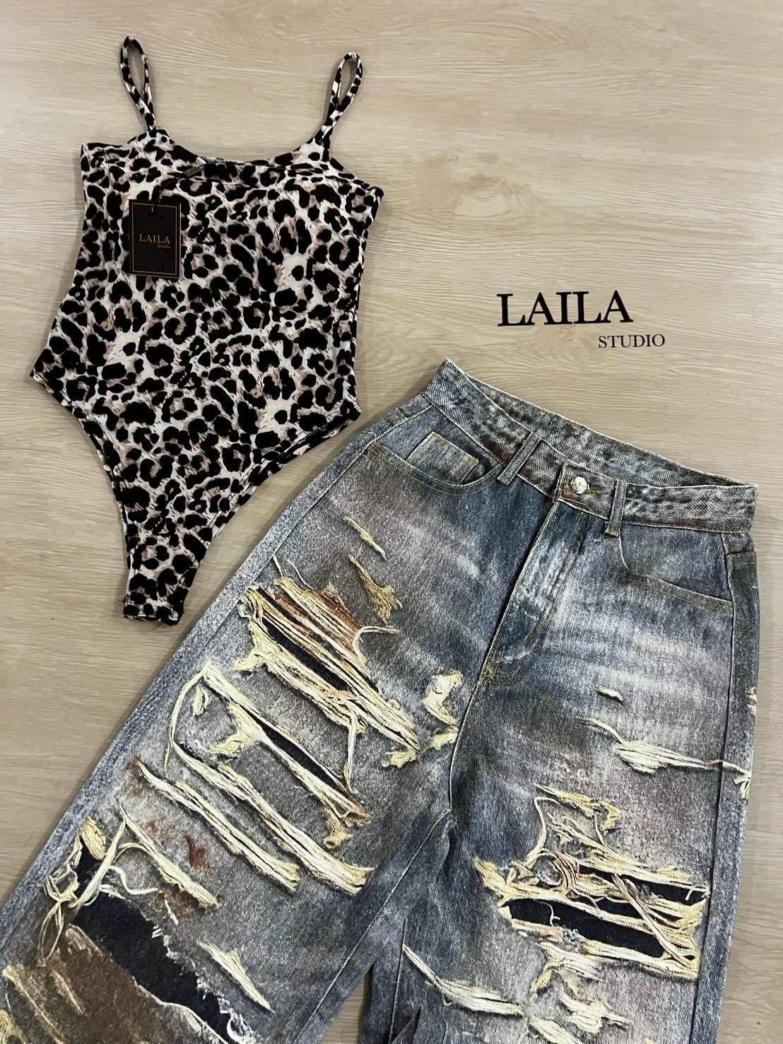 Set เสื้อ+กางเกง งานบอดี้สูททรงสายเดี่ยว สุดแซ่บบบ พิมพ์ลายน้องเสือดาวทั้งตัว งานผ้ายืดหยุ่นนิดๆ เข้าทรงสุดปังง มาพร้อมกางเกงงานยีนส์แท้💯 งานนำเข้า ทรงบอยๆปล่อยๆ แต่งลายวินเทจสุดเฟียด ยีนส์ทรงดีแมชเข้ากันลงตัว สาวๆไม่พลาดกัน้าา #bylaila brand #ชุด
