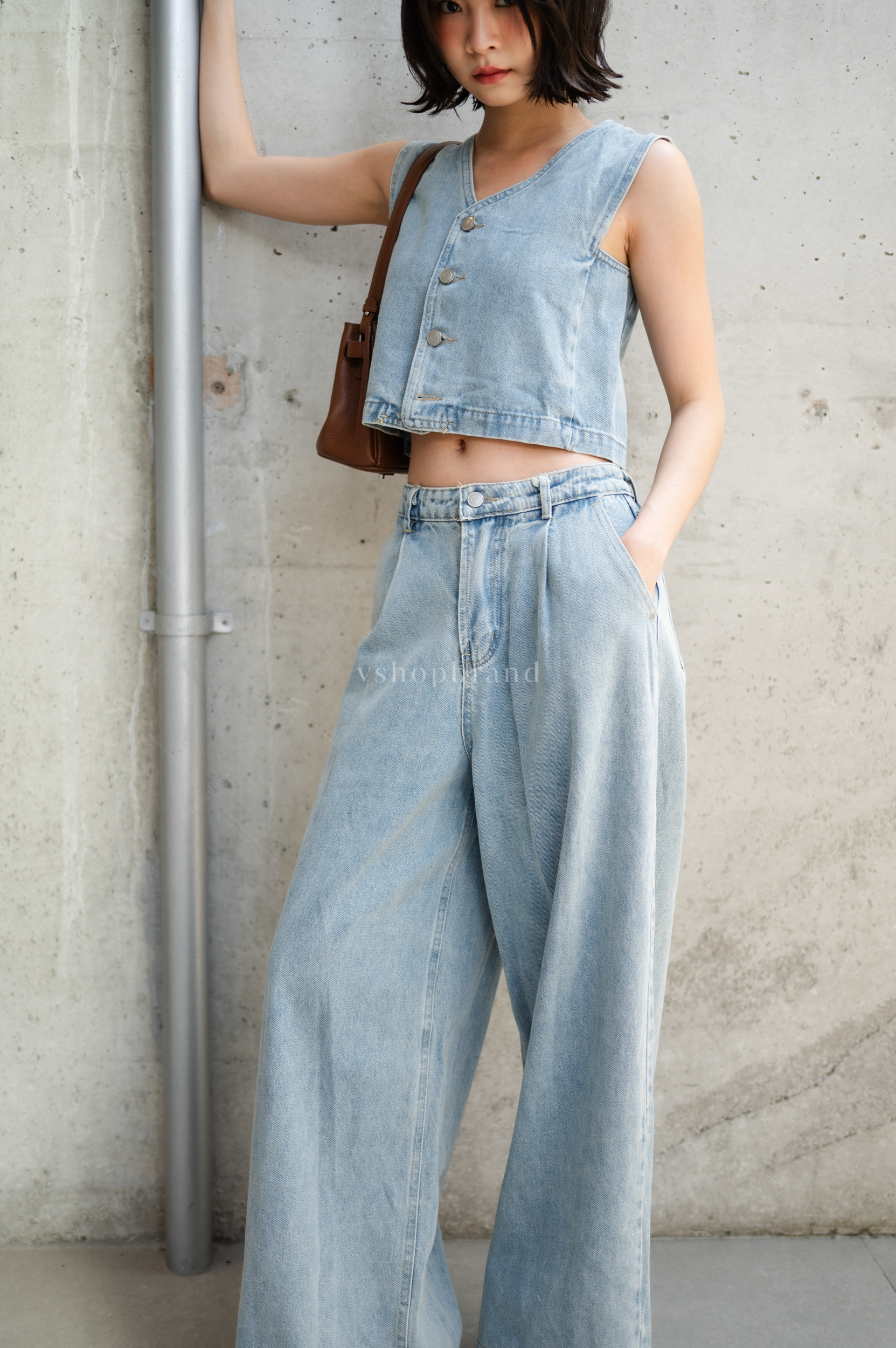 Set เสื้อกั๊กยีนส์ + กางเกงขายาว