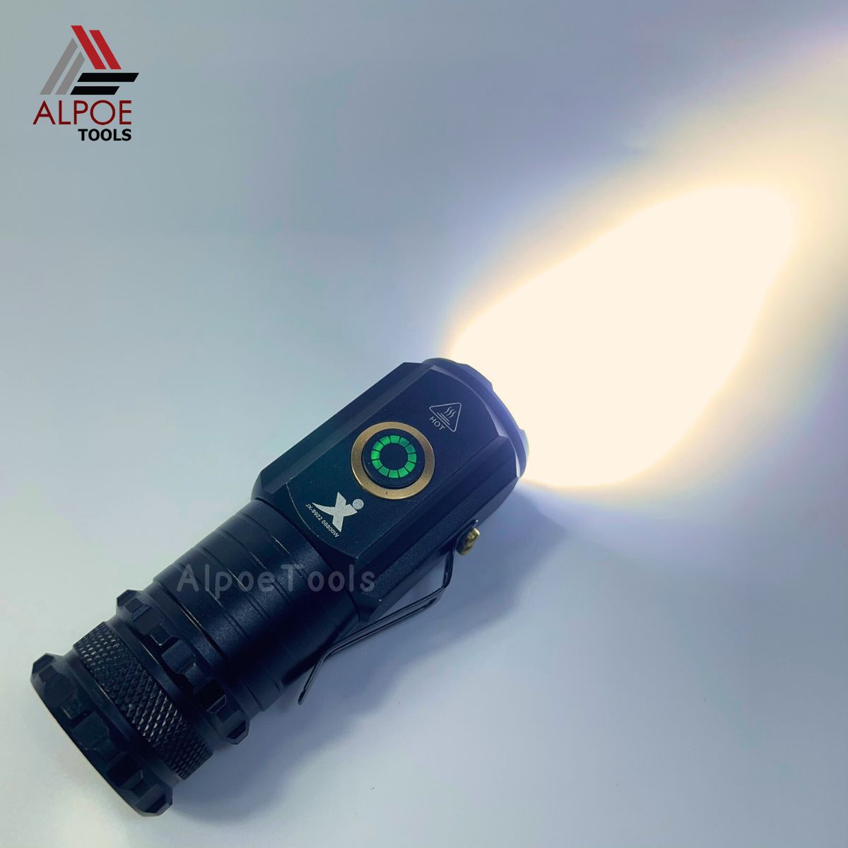 ไฟฉายพกพา ขนาดเล็ก รุ่น JX-9922 ไฟ 3 หลอด XML 3P9 งานอะลูมิเนียม มีแม่เหล็ก และ ตัวคลิปเหน็บเสื้อ