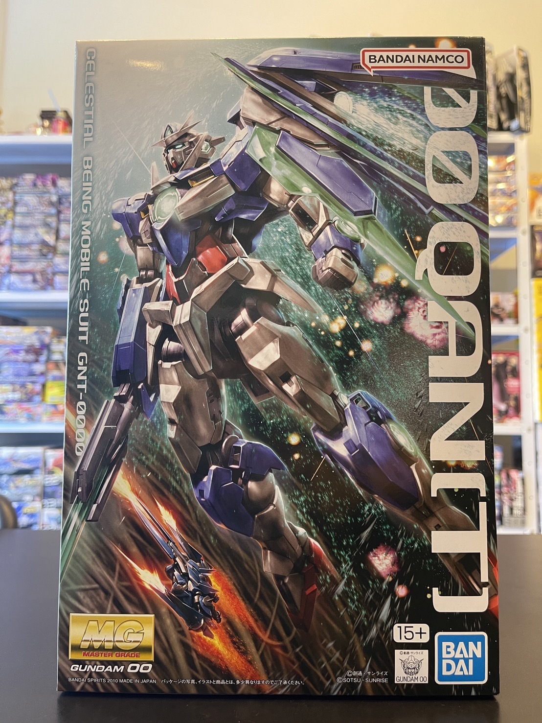 MG 1/100 Gundam 00 QAN[T]