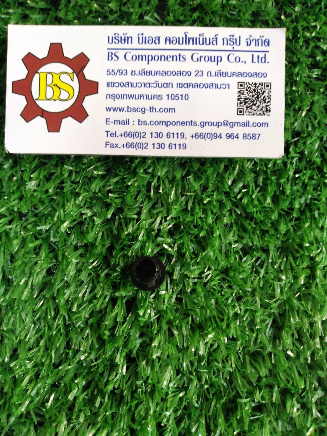 SHINOHAWA : ปลั๊กอุดหน้าตู้ CP972 รู 8mm. สีดำ