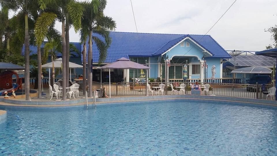 ขายที่ดินพร้อมสิ่งปลูกสร้างบ้านและอาคารห้องเช่าราคาถูก จ.สระบุรีใกล้ ถนนใบพาส ไปโคราชการเดินทางสะดวกสบายเหมาะแก่การลงทุน