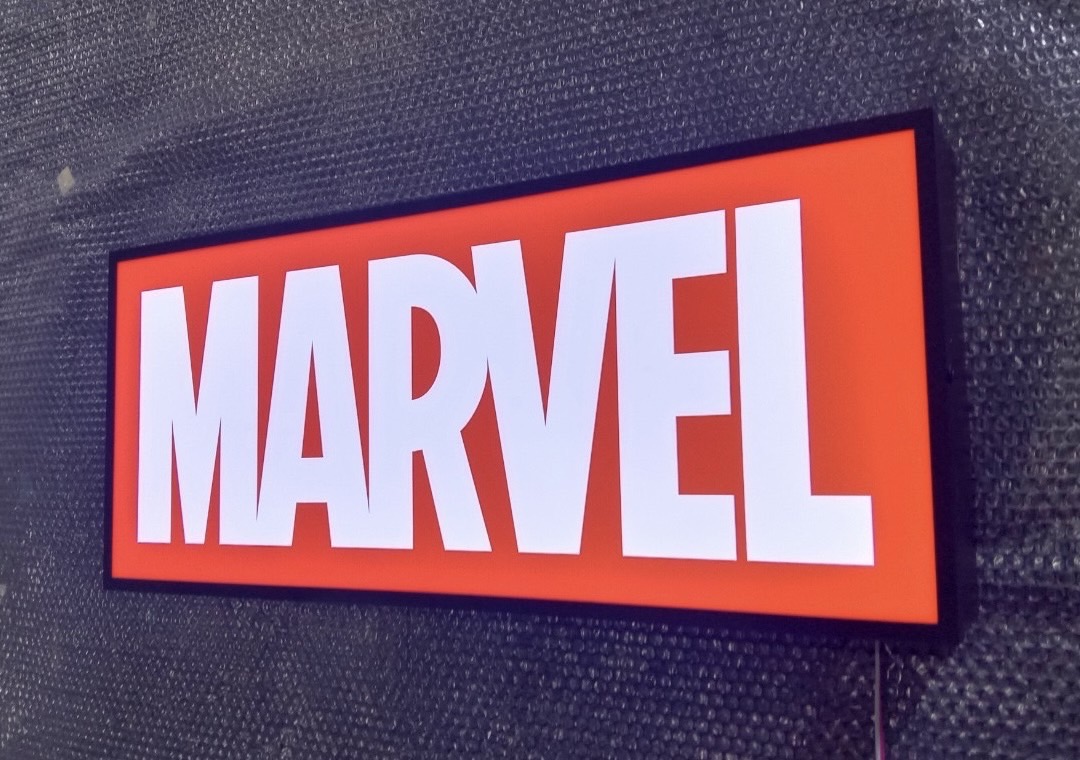 ป้ายกล่องไฟติดหน้าร้าน กล่องไฟซิงค์ไดคัท ขนาดป้าย 30 x 70 cm