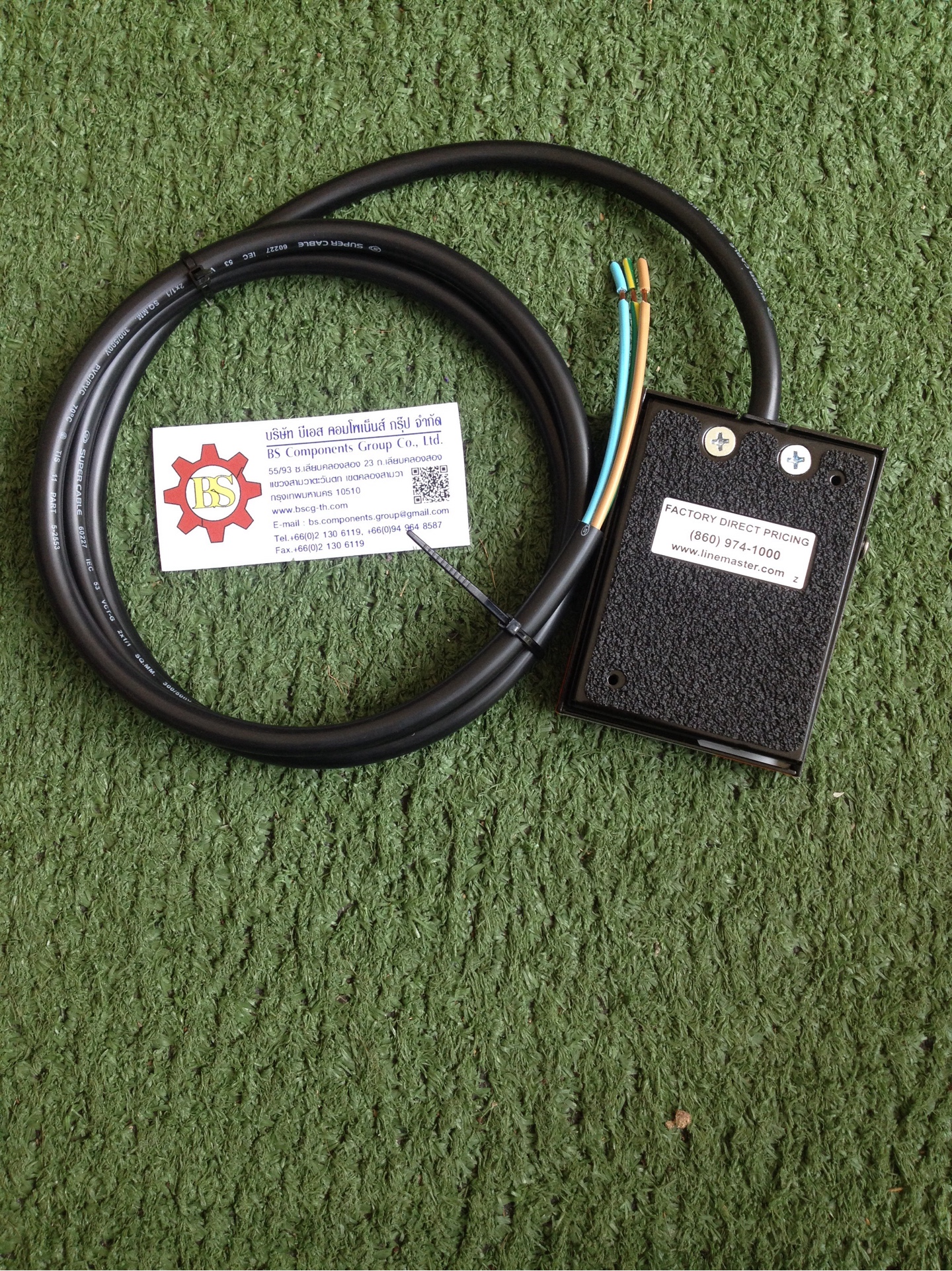 LINEMASTER : Foot Operated Switch, Treadlite II Series, SPDT, (On), 15A, 250V, 25.4 mm, VCT2x0.75sqmm.xยาว 1.5m. No.T-91-S.