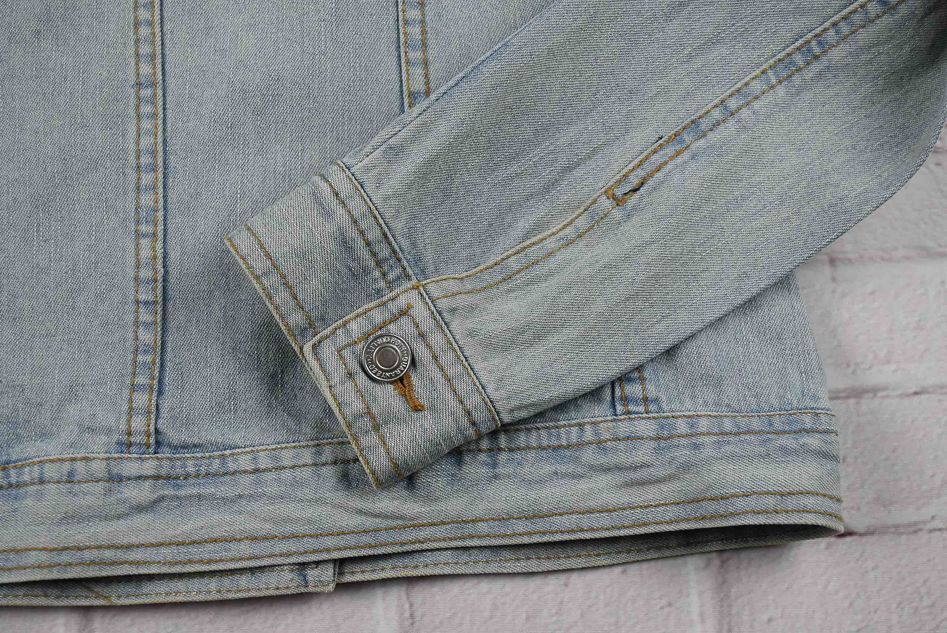 "เสื้อเด็ก" JEANS อกจริง 33 ไซส์ 140 เสื้อแจ็คเก็ตยีนส์ แขนยาว เด็กหญิงชาย สีซีด ทรงสวยใส่สบาย มีกระเป๋าข้าง ใส่คลุมกันแดด