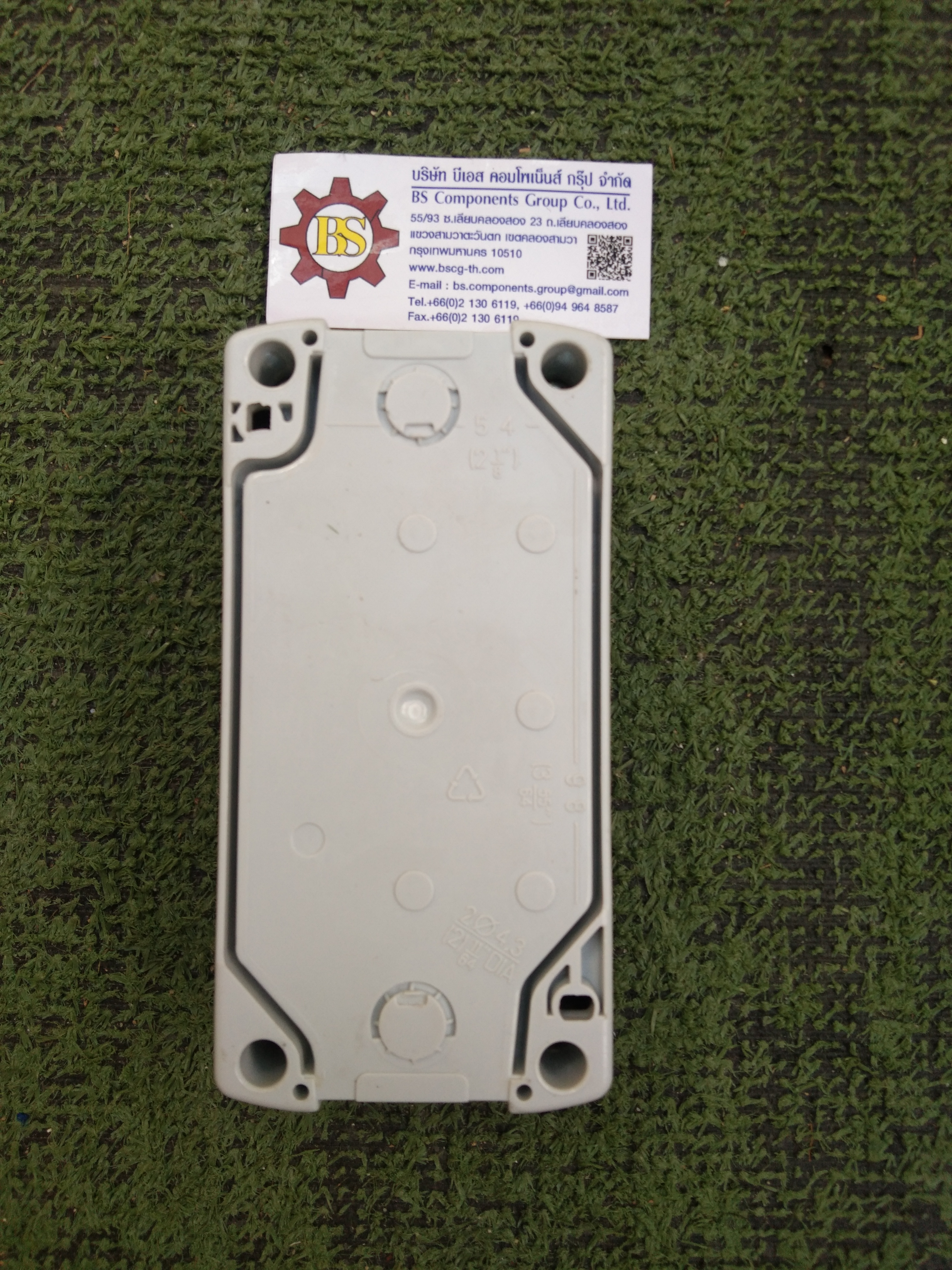 SHINOHAWA: กล่อง 3ช่อง XAL-D03