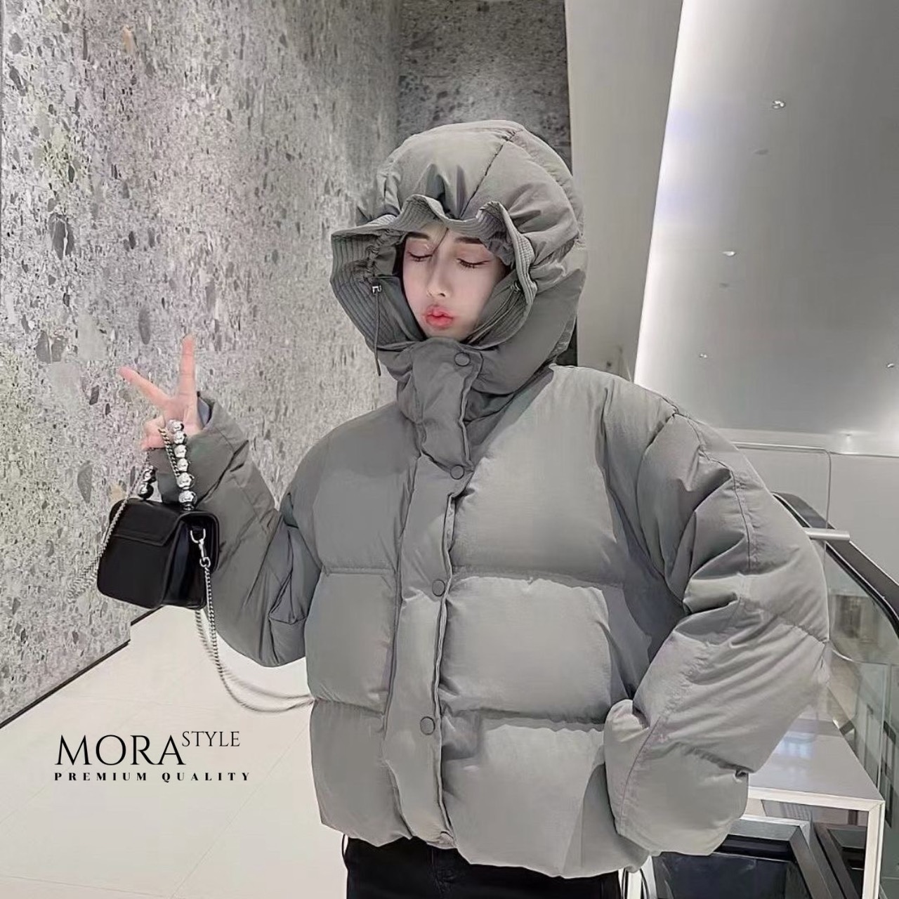 เสื้อกันหนาว ผ้าหนานุ่ม ใครมีแพลนไปต่างประเทศเป็นอีกรุ่นที่ต้องมีติดตู้ไว้เลยนะคะ น้องน่ารักมากสวยหรูดูแพงมากๆเลยค่าาา