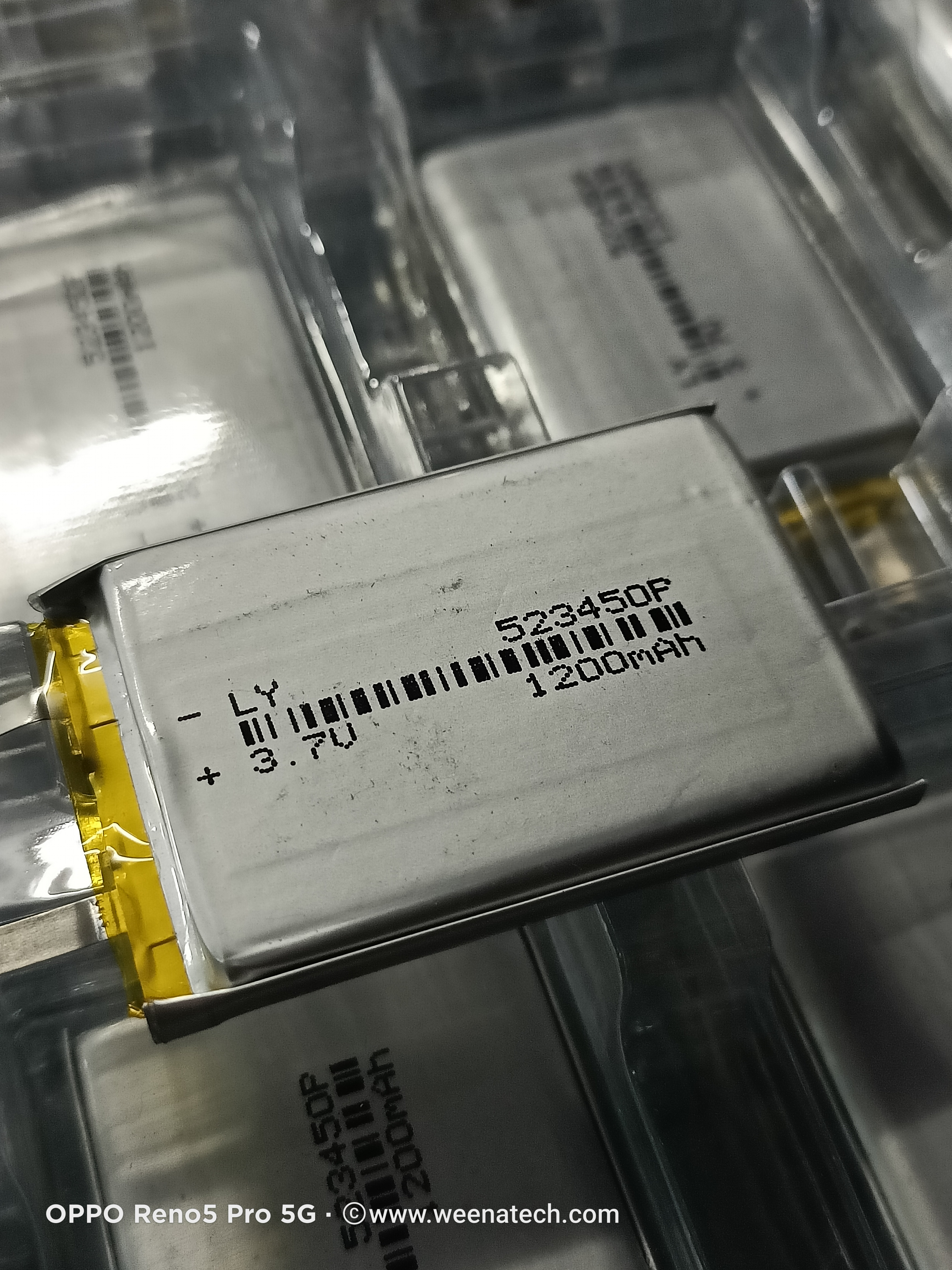 แบตเตอรี่ลิเธียมโพลิเมอร์ 3.7v 4.2v 1200mAh