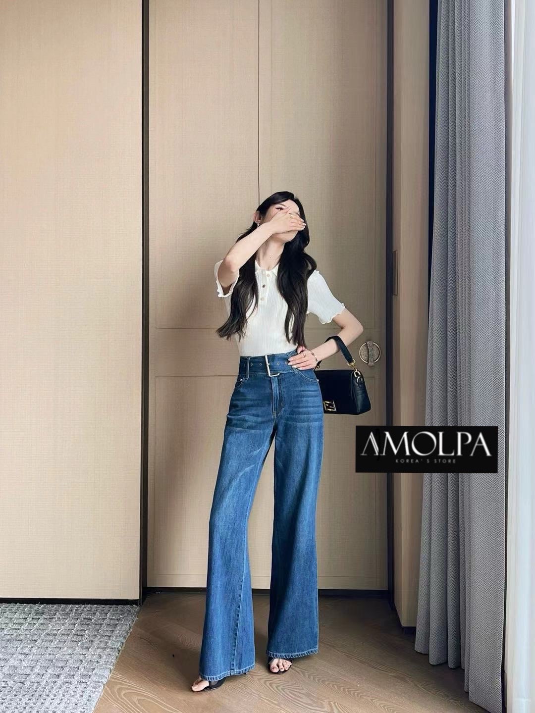 # กางเกงยีนส์ขายาว ชนช๊อปปป สวยม๊ากกก ผ้ายีนส์แท้ 100เปอ อย่างดี พร้อมส่ง !! กางเกงยีนส์ขายาว บอกเลยสวยยย ผ้าดีม๊ากกก จบ ค่า !!ตำด่วนนน!!! แม่จ๋าาา !! !! งานสวยงานดีต้องแบรนด์AMOLPA เท่านั้น