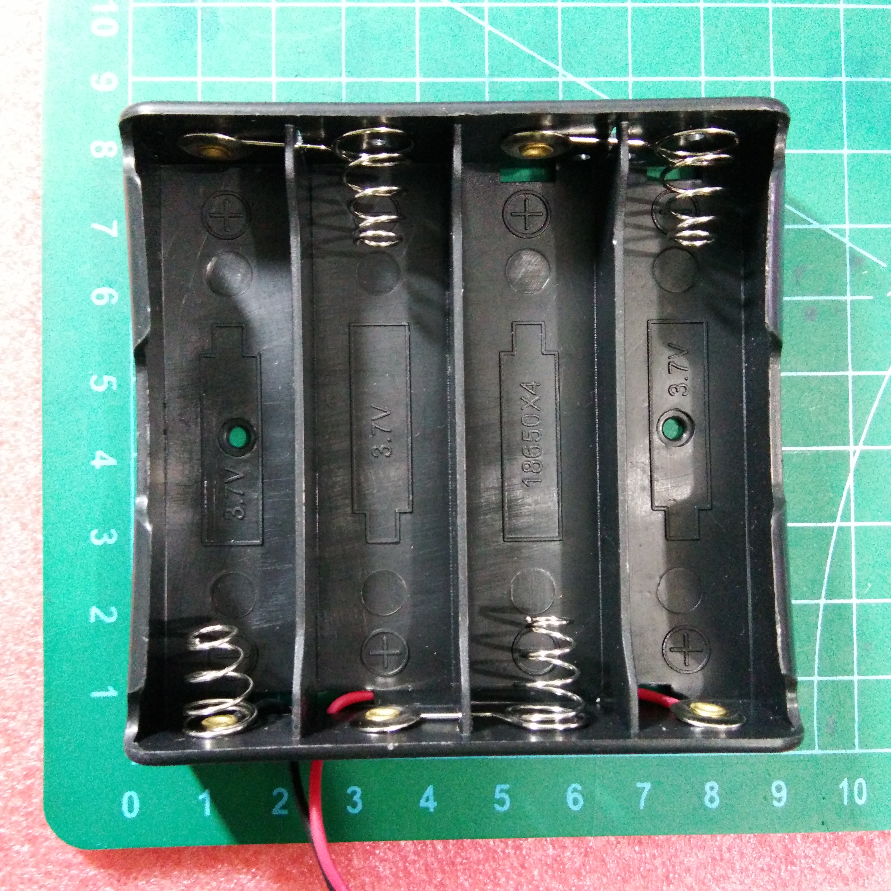 รางถ่าน18650 แบบอนุกรม4ก้อน 14.8v 16.8v