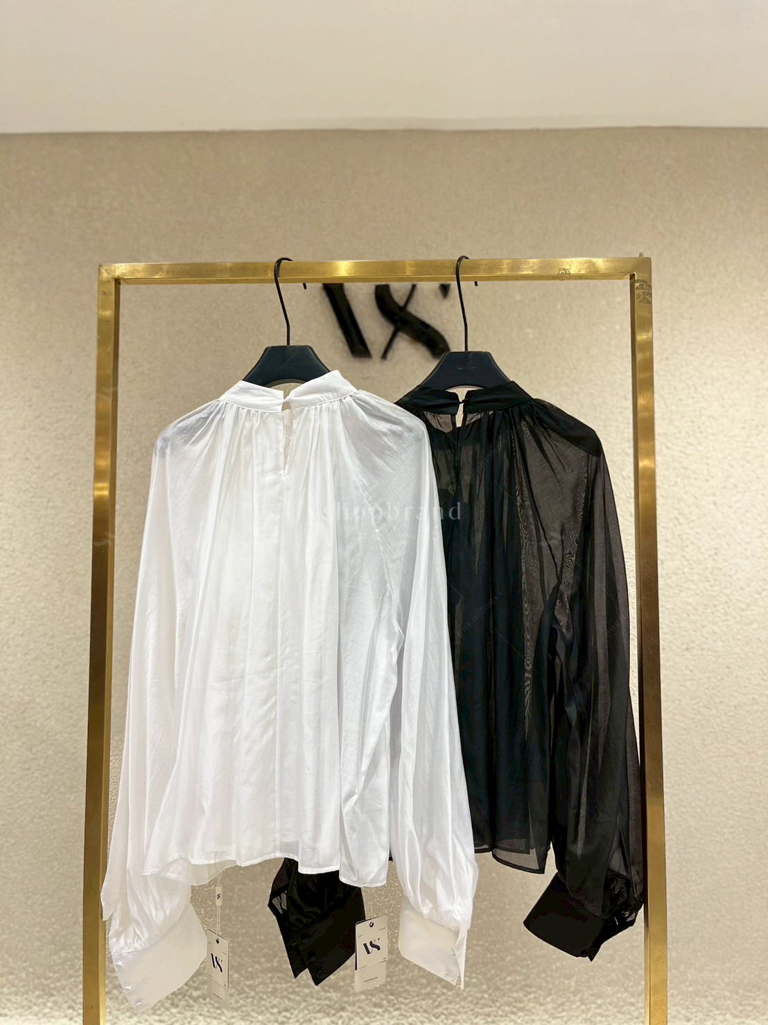 เสื้อแขนยาวซีทรู