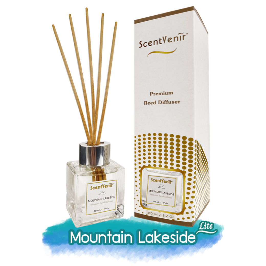 MOUNTAIN LAKESIDE Scent Diffuser (Lite) น้ำหอมกระจายกลิ่น ปรับอากาศ ไม้หวาย ก้านไม้หอม กลิ่น เม้าท์เท่น เลคไซด์ สัมผัสกับกลิ่นแห่งขุนเขา ทะเลสาป หอมสะอาด สดชื่น, เย็นสบาย อโรม่า หอมละมุน เบาๆ น้ำมันหอมระเหยแท้ผสมกับหัวน้าหอม ขนาด 50ml ใช้นาน 1-2 เดือน