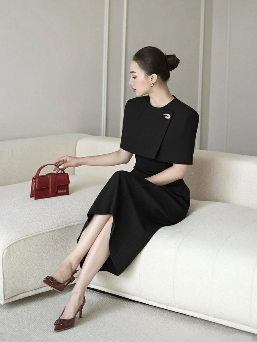 เดรสคลุมไหล่สาวเทสดีคอกลมทรงคลุมไหล่บ่าเสริมฟองน้ำเบาๆเอวเข้ารูปเข้าทรงกระโปรงยาวทรงเอผ้าสูทอัดกาวอย่างดี