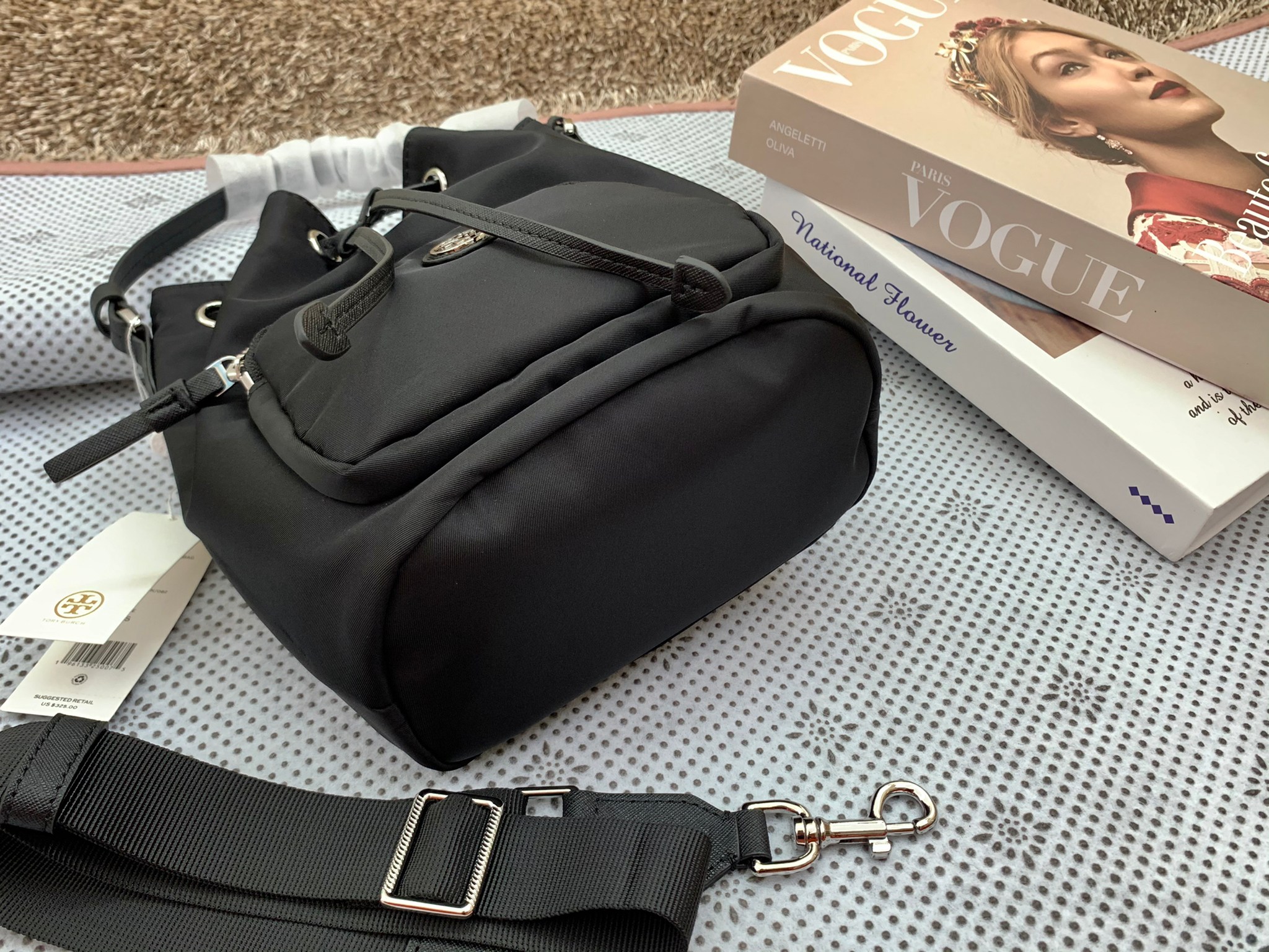 กระเป๋าสะพายไฮโซแบรนด์เนมทอรี่เบิร์ชทรงบัคเก็ตขนมจีบ TORY BURCH VIRGINA BUCKET BAG(134652)