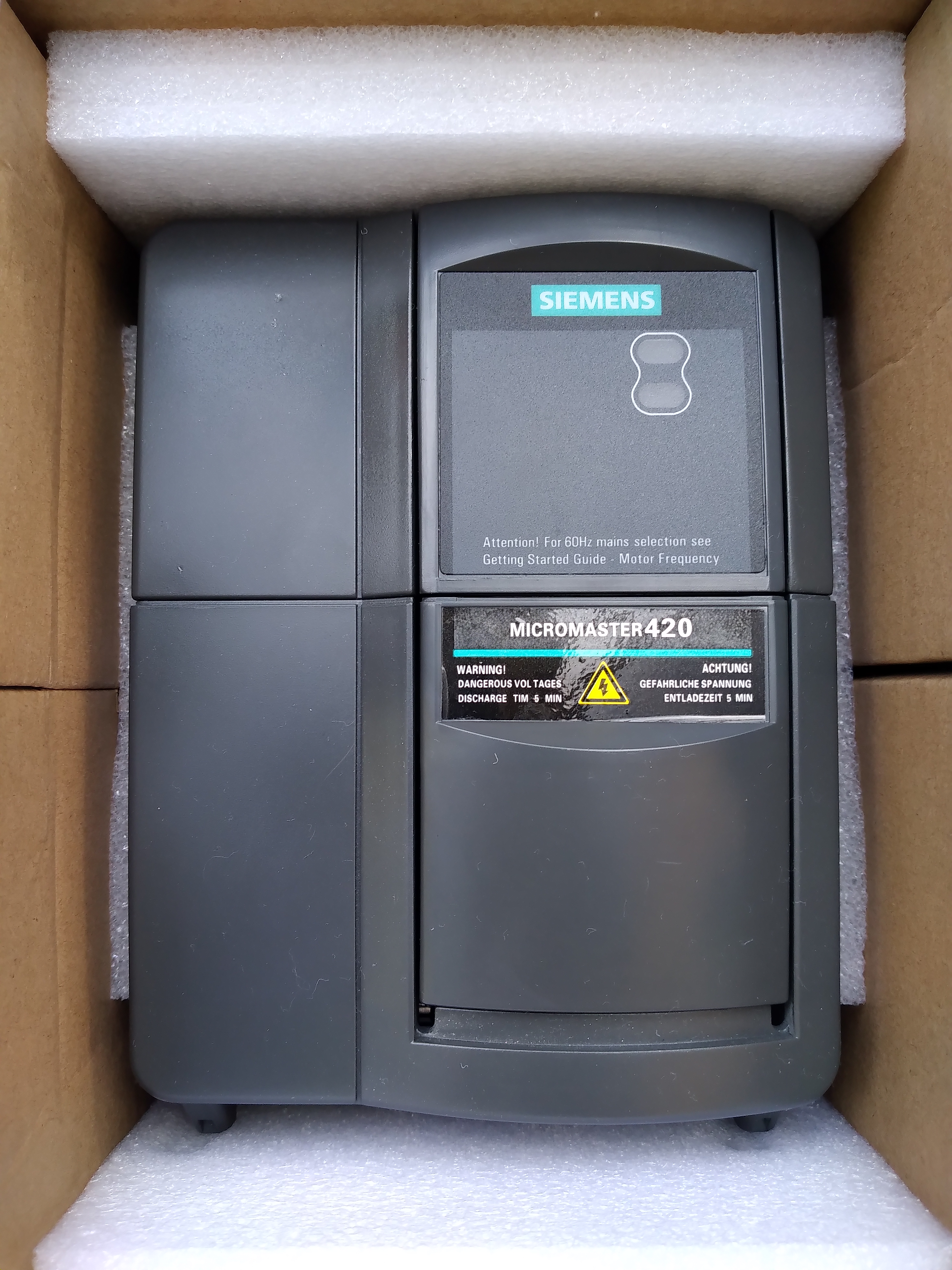SIEMENS : MICROMASTER 420 6SE6420-2UD22-2BA1