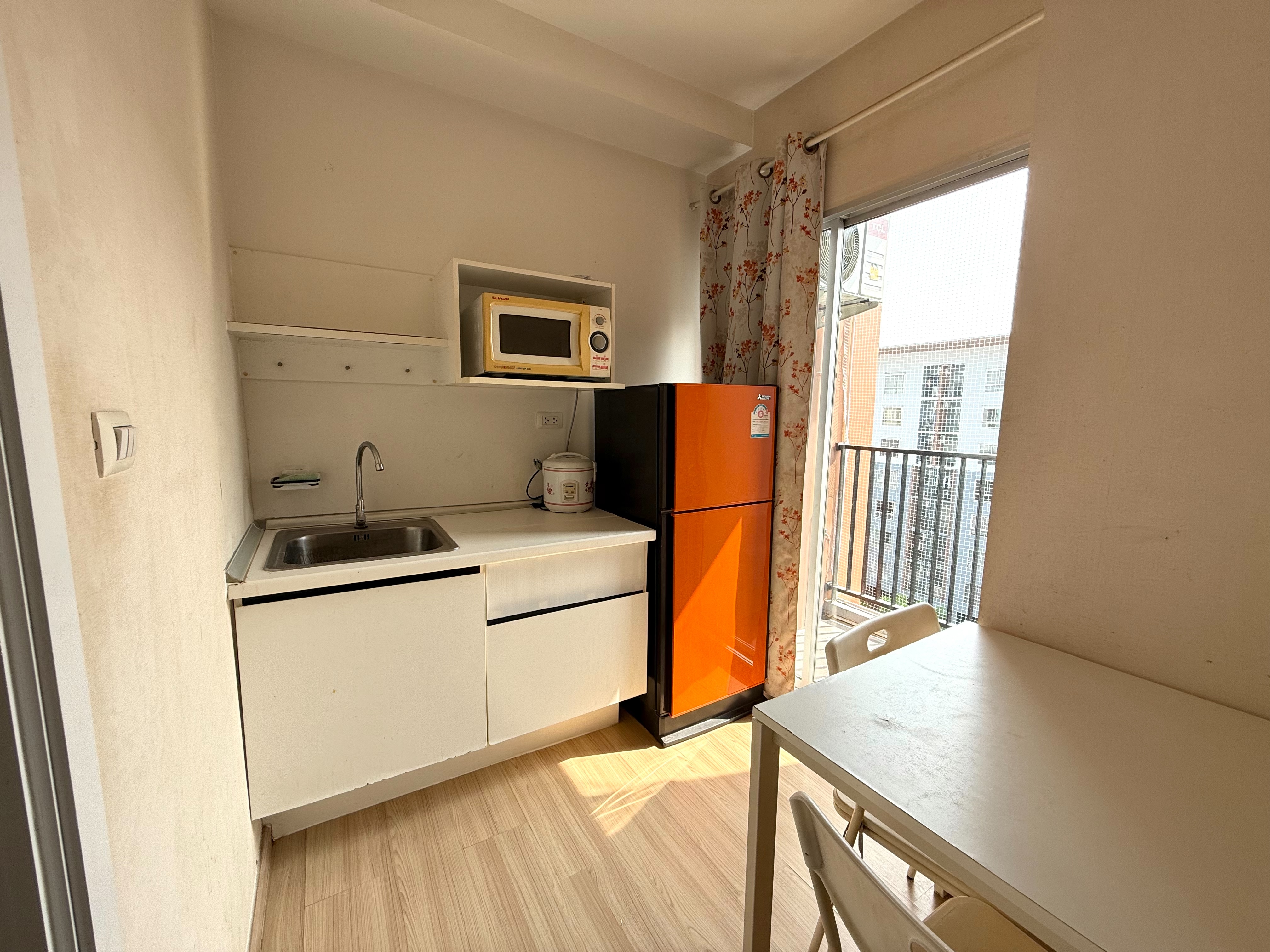 ให้เช่าคอนโดราคาไม่เกิน 5000 พลัม คอนโด บางใหญ่ สเตชั่น ใกล้รถไฟฟ้าสายสีม่วง 23.05 ตร.ม จ.นนทบุรี ชั้น 7