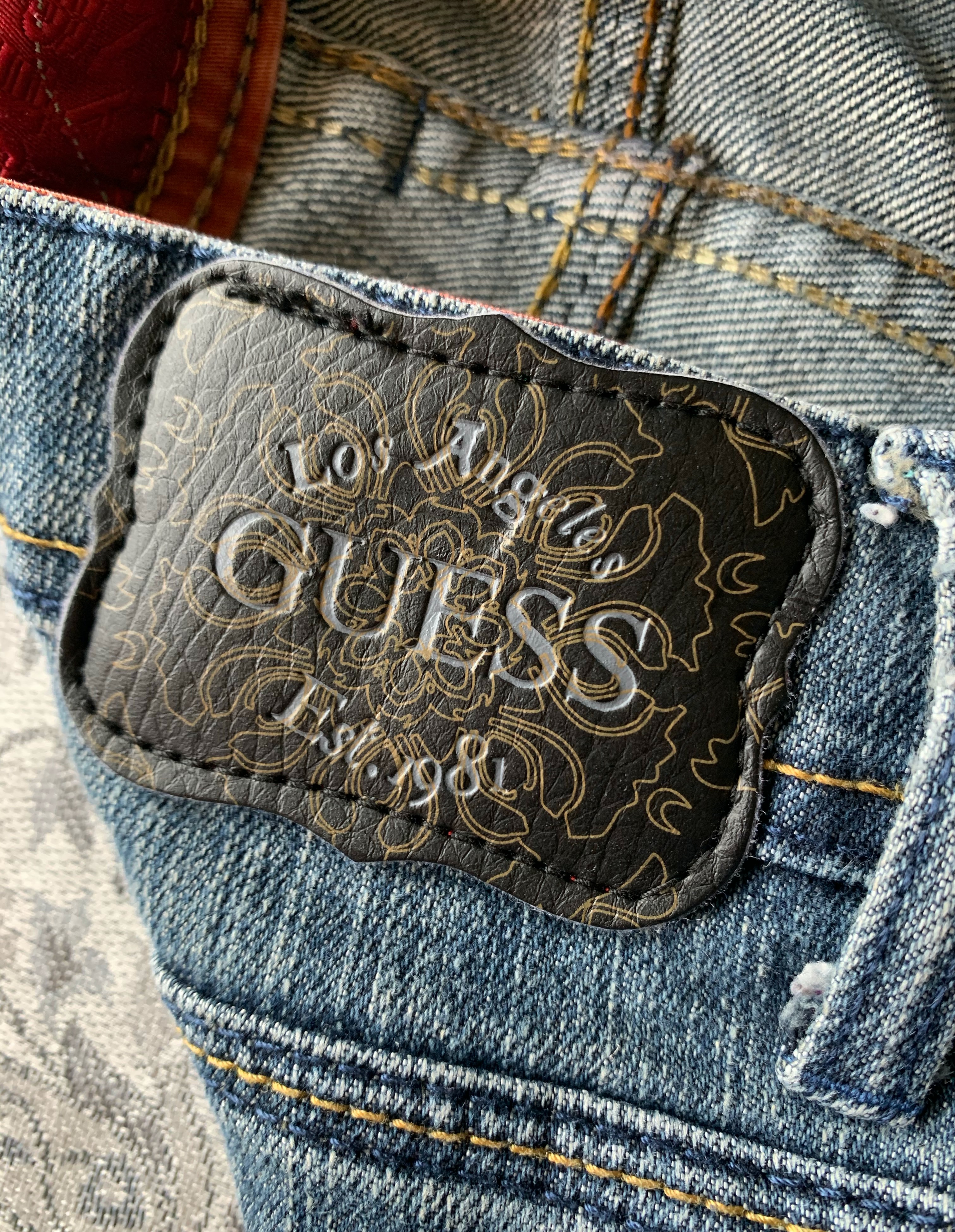 กางเกงยีนส์ผู้หญิง Guess มือสอง Made in USA