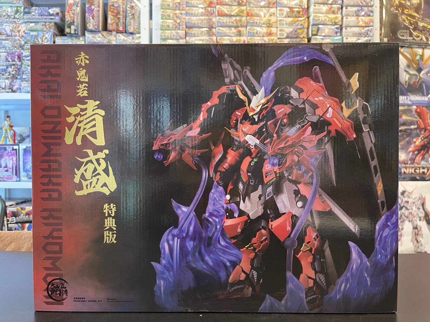 MG 1/100 Red Ghost ค่าย MJZ