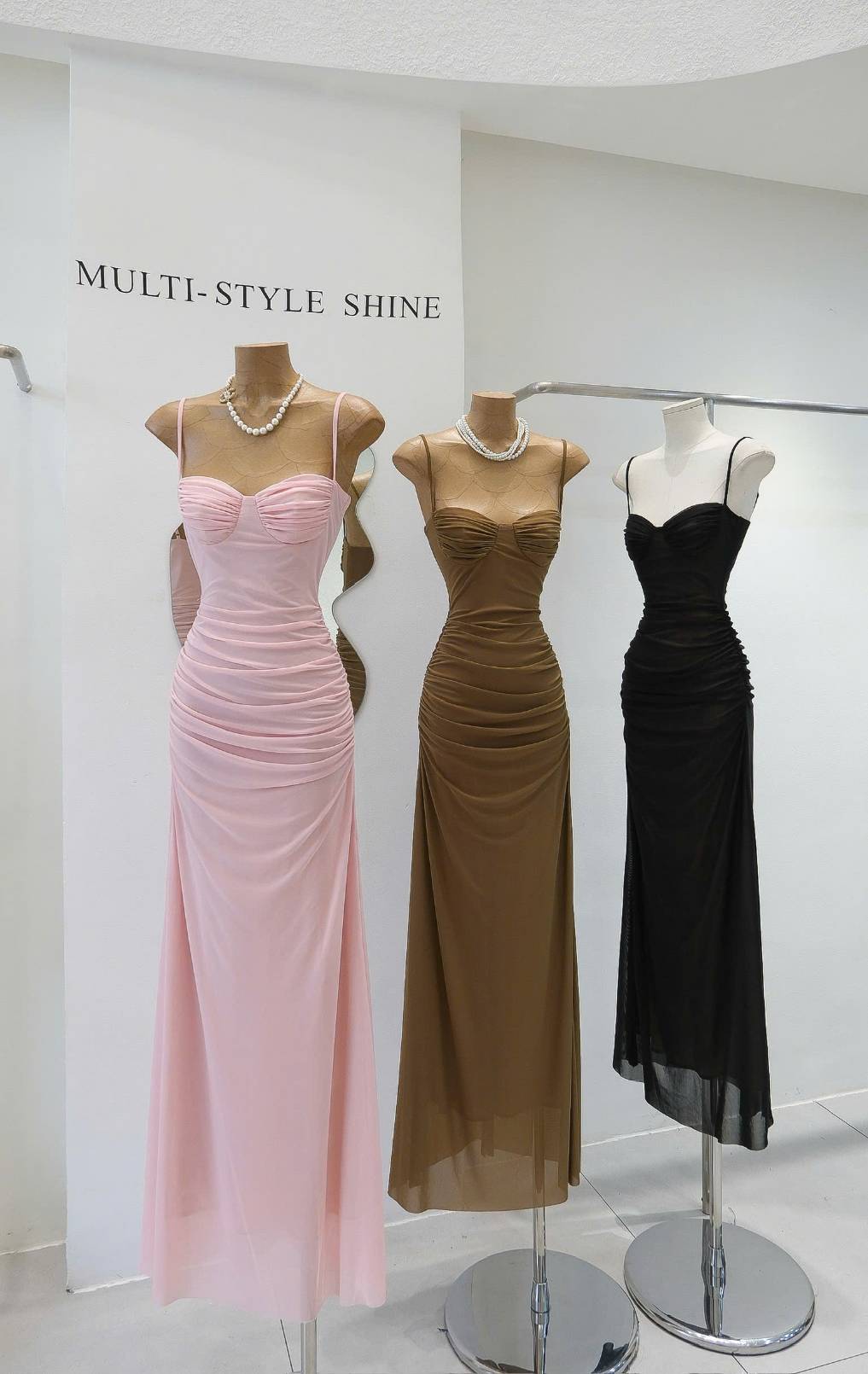 ชุดเดรส ยาว ออกงาน ปาร์ตี้ งานเลี้ยง