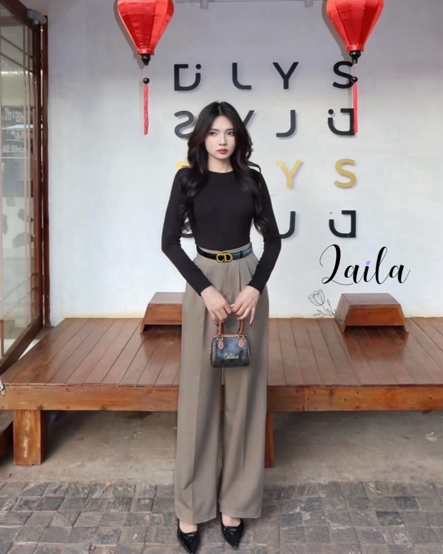 SET เสื้อ+กางเกง+เข็มขัด งานเสื้อคอกลมแขนยาวเข้ารูปพอดีตัวเป๊ะมากงานผ้าคัดตอล💯 ใส่แล้วดูดีมีสไตล์สุดๆ‼️ มาพร้อมกางเกงขายาวทรงผู้ดีสีน้ำตาลมอคค่า แต่งจีบหน้า เก็บทรงทิ้งตัวดีพร้อมเข็มขัดหนังpuอะไหล่หัวทองแบรนCDสุดเก๋เพิ่มความแพงเข้าไปอีก พรางหุ่นดี