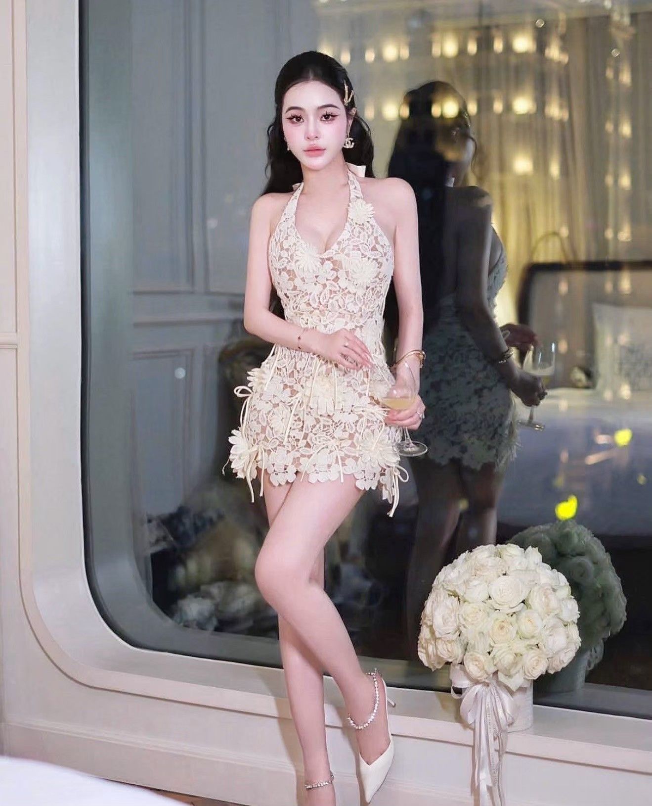 TAG:Rattana🌟PT Detail :: ชุดเดรส มีความหรูหราและแซ่บ sexy เบา ๆ ดูแพง ว๊าวมาก ดีเทลชุดเป็นลูกไม้ทั้งชุด โดดเด่นอ่อร่า สุดๆ และแต่งโบทั้งชุด จะใส่ออกงาน