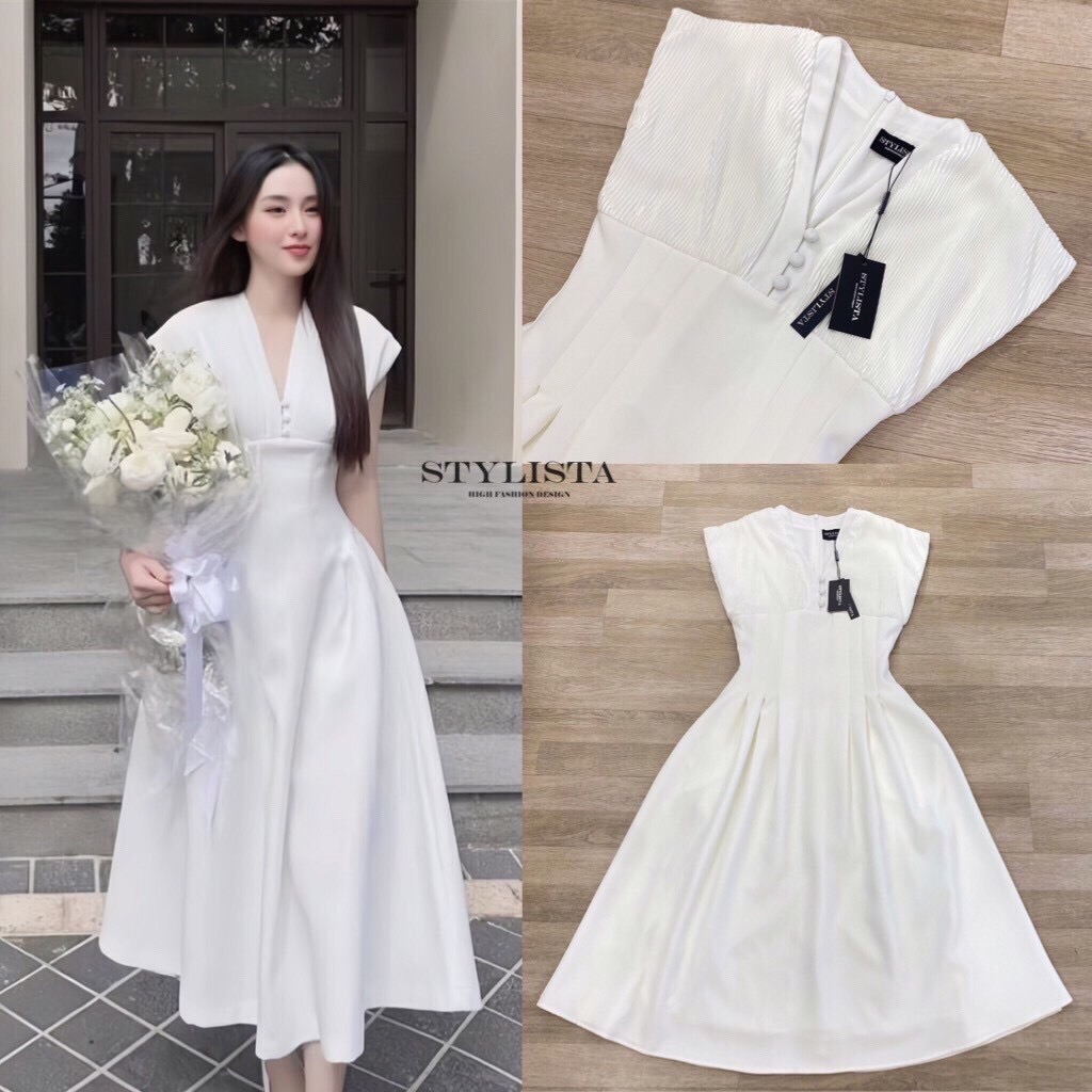 เดรสยาว คอวี เเต่งกระดุมหน้า ซิปหลัง กระโปรงพริ้วๆ ใส่สวยน่ารักมากๆ ใส่เที่ยว ใส่ออกงาน ใส่ได้หลายโอกาส จัดด่วนนนๆ ชุดสวยหมดเร็วนะคร๊า สั่งก่อนสวยก่อน!!
