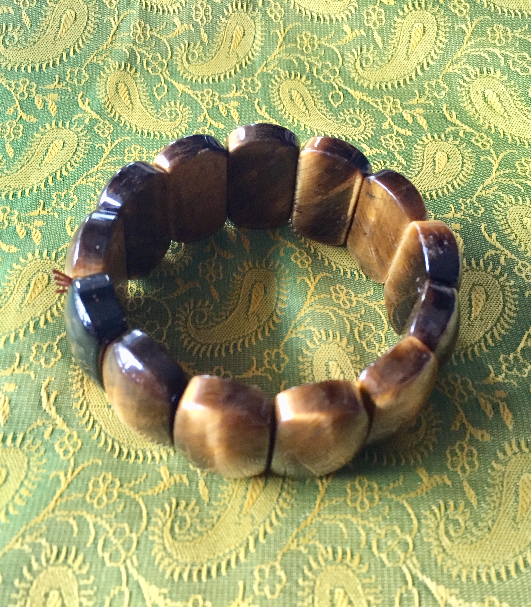 พลอยตาเสือ Tiger's Eye