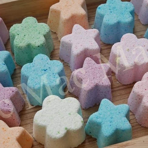 พิมพ์บาธบอมบ์ ดาวดอกไม้ 10-12 กรัม. 21 ก้อน 1 ชิ้น