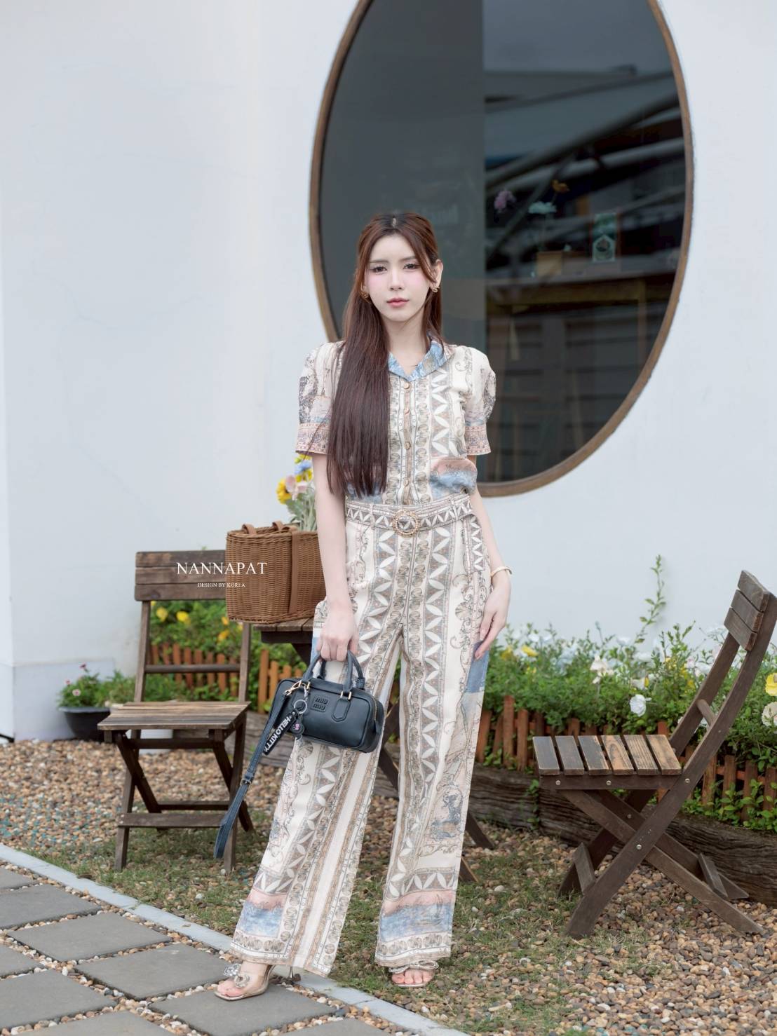 ชุดเซท ป้าย NANNAPAT (NP) 🎗️ CONCEPT ::เสื้อ+กางเกง งานพิมพ์ลายกราฟฟิกสวย
