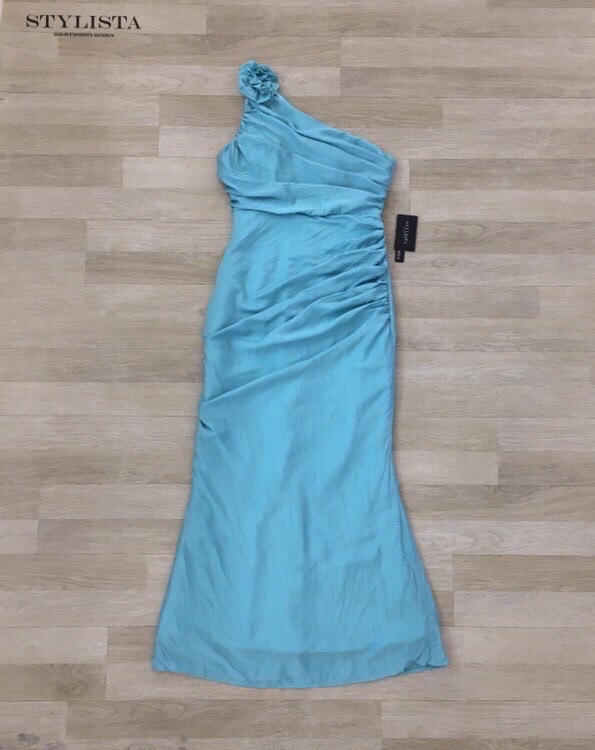 Goddess Curve Dress – เดรสปาดไหล่ดีไซน์เก็บทรง ลุค